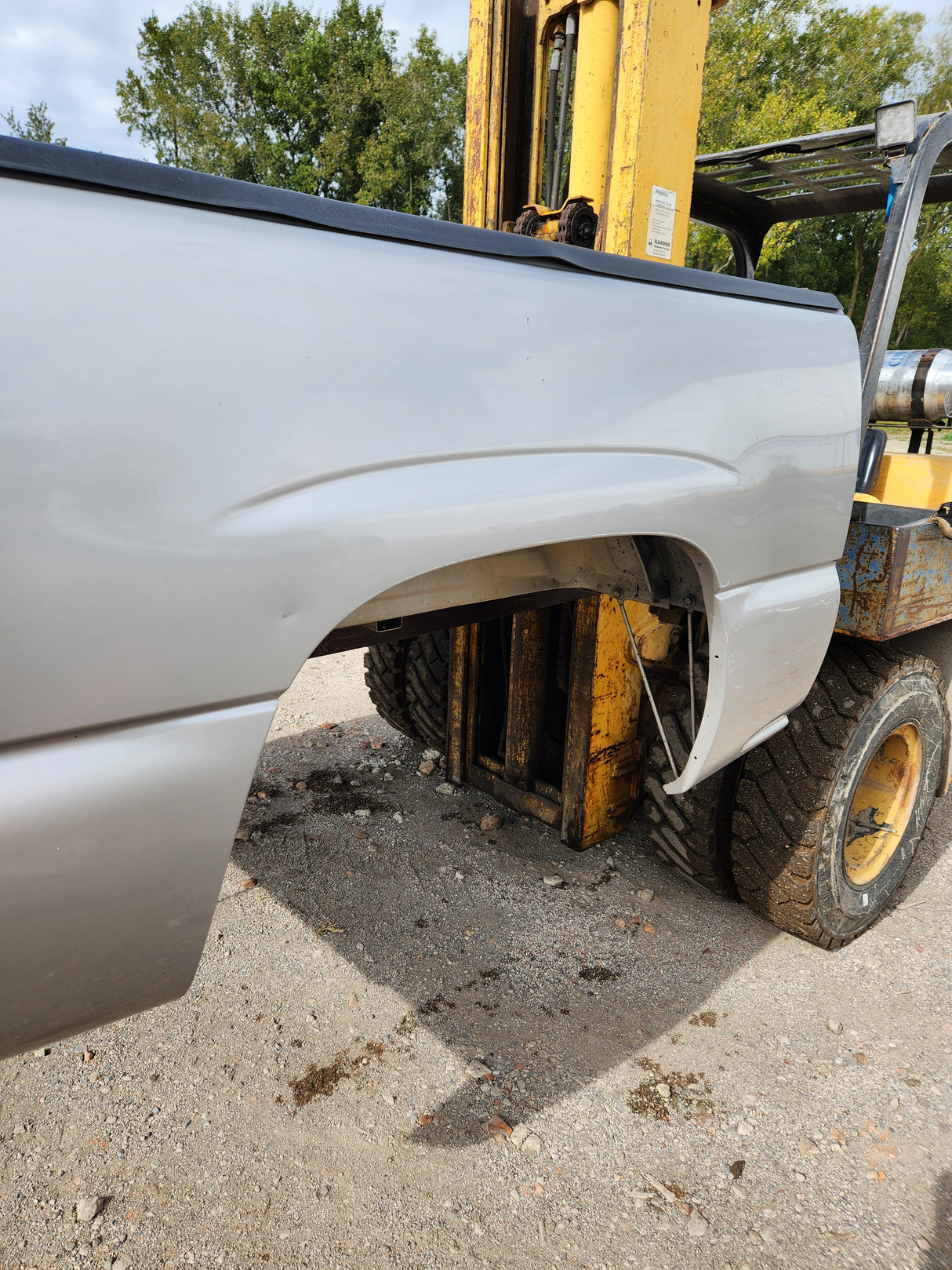 1999-2007 Chevrolet Silverado / GMC Sierra 1500 5' 8" Short Truck Bed