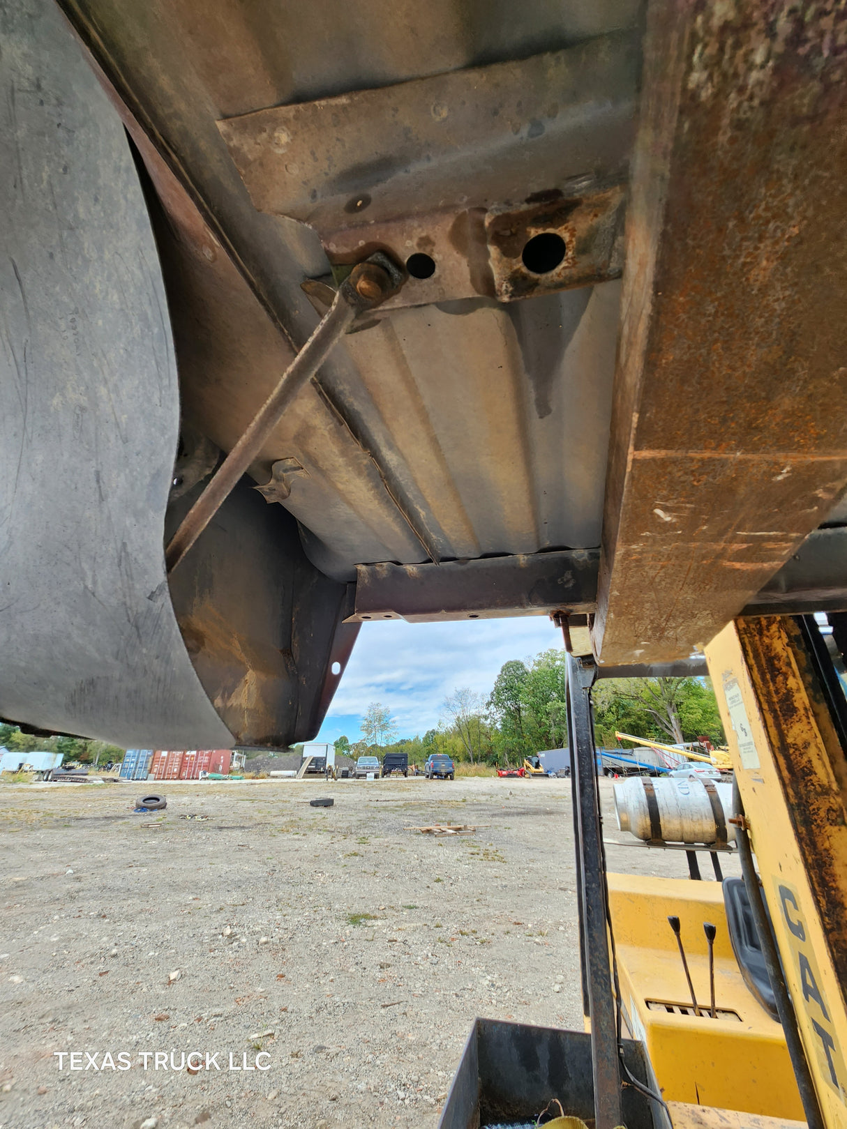 1987-1997 Ford F150 F250 F350 OBS 6' 9" Short Truck Bed