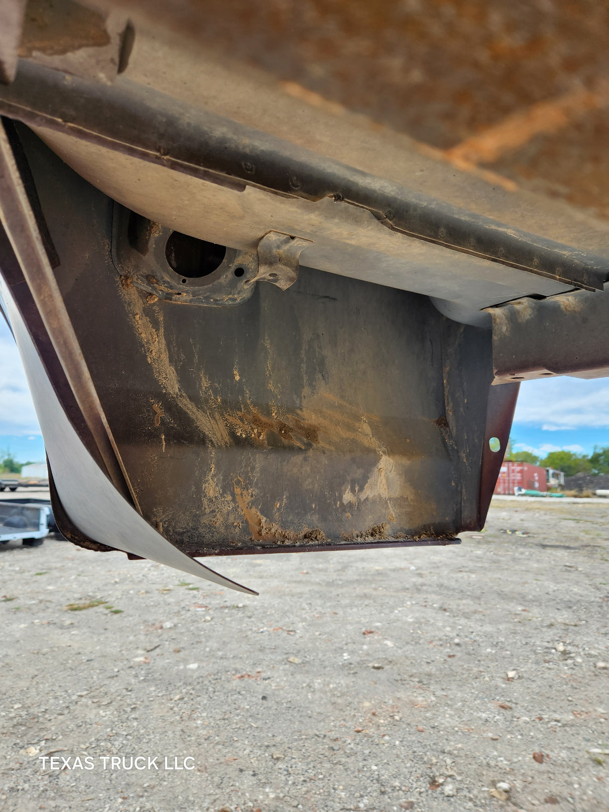 1987-1997 Ford F150 F250 F350 OBS 6' 9" Short Truck Bed