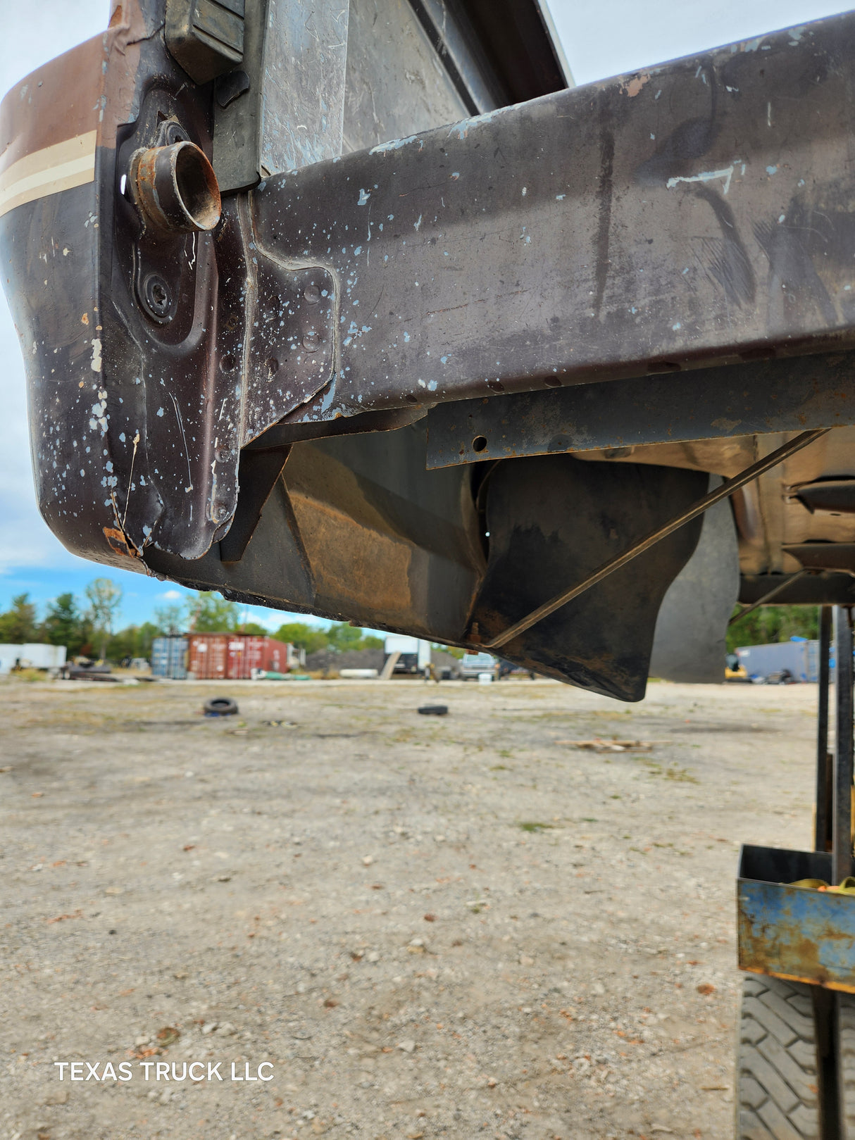 1987-1997 Ford F150 F250 F350 OBS 6' 9" Short Truck Bed