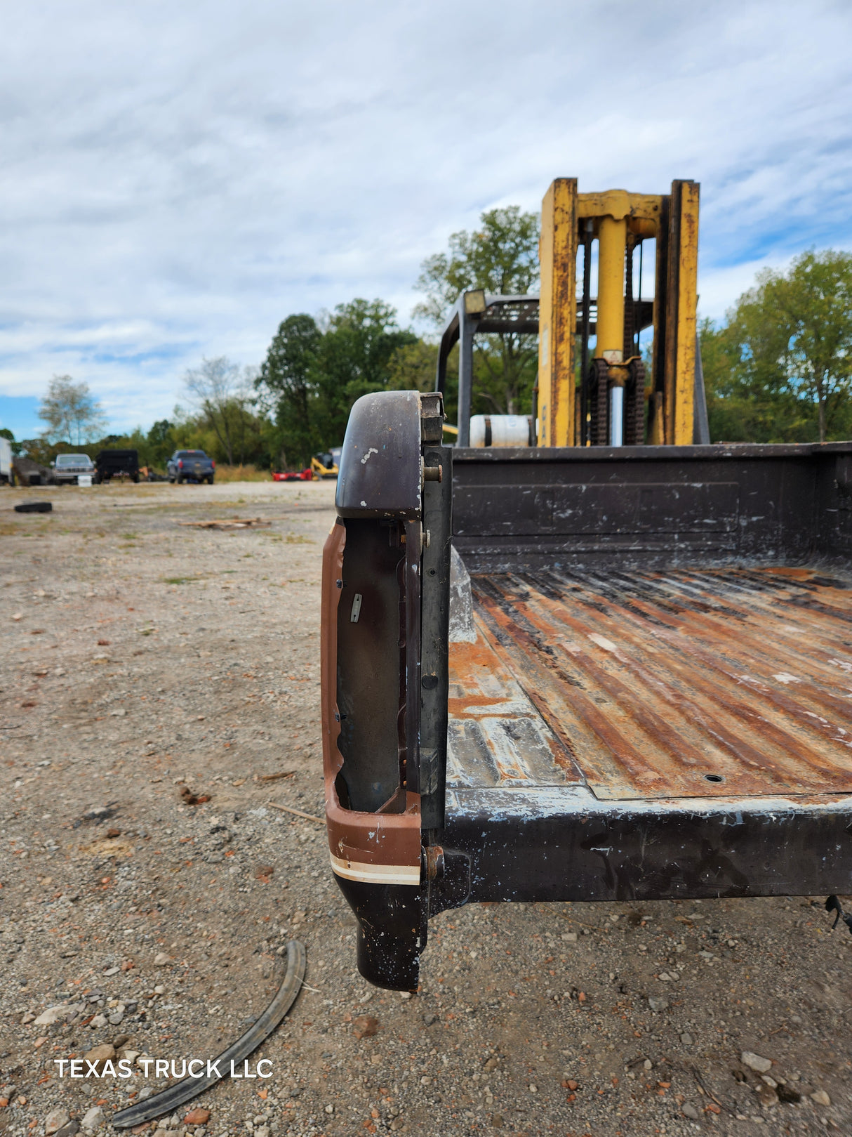 1987-1997 Ford F150 F250 F350 OBS 6' 9" Short Truck Bed