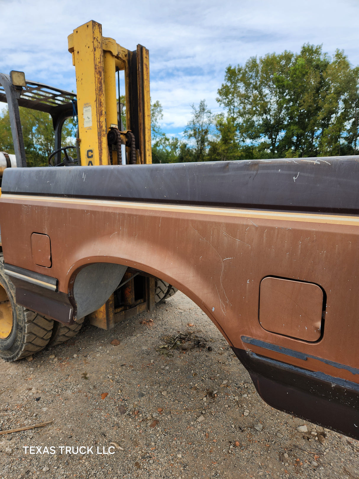 1987-1997 Ford F150 F250 F350 OBS 6' 9" Short Truck Bed