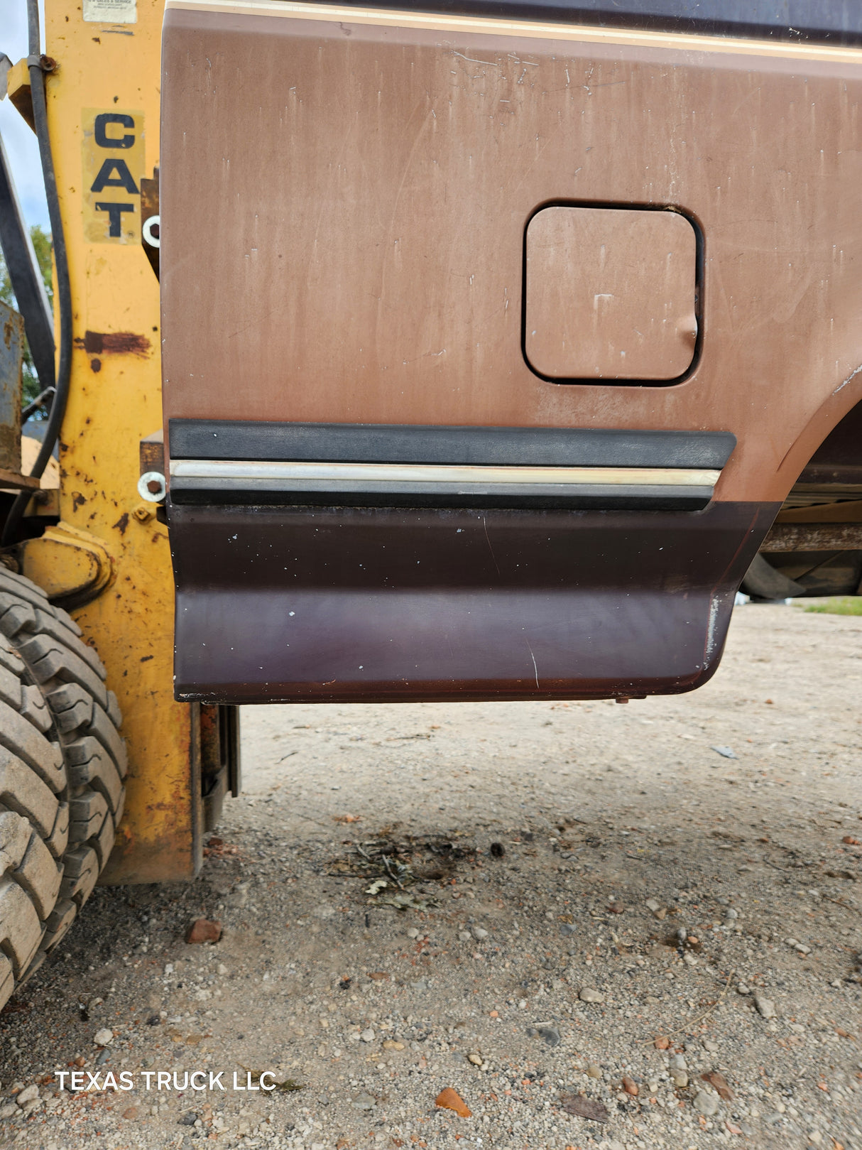 1987-1997 Ford F150 F250 F350 OBS 6' 9" Short Truck Bed