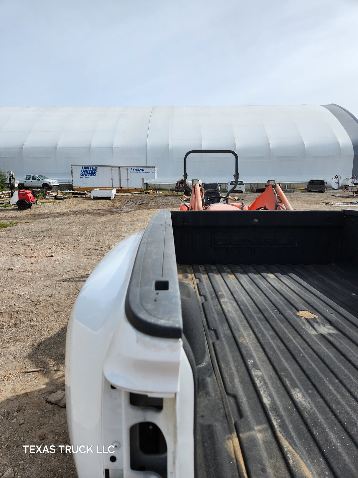 2014-2019 Chevrolet Silverado / GMC Sierra 3500 HD 8' Dually Truck Bed