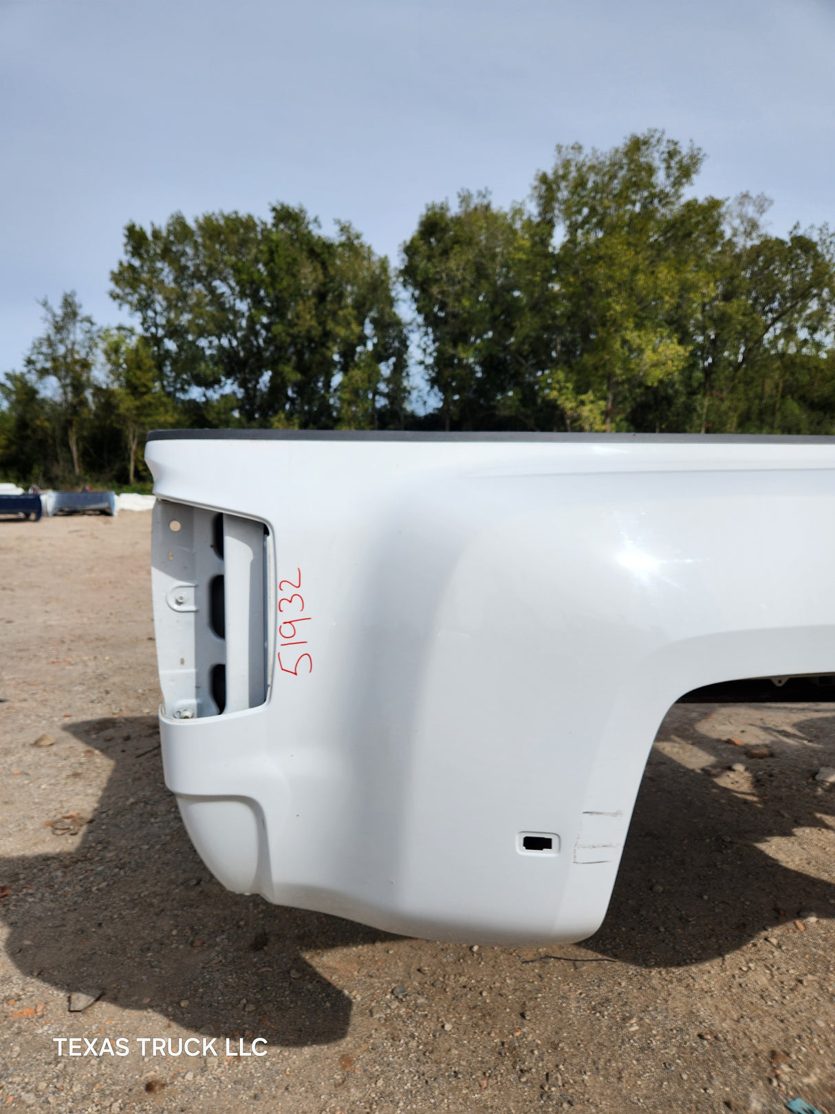 2014-2019 Chevrolet Silverado / GMC Sierra 3500 HD 8' Dually Truck Bed