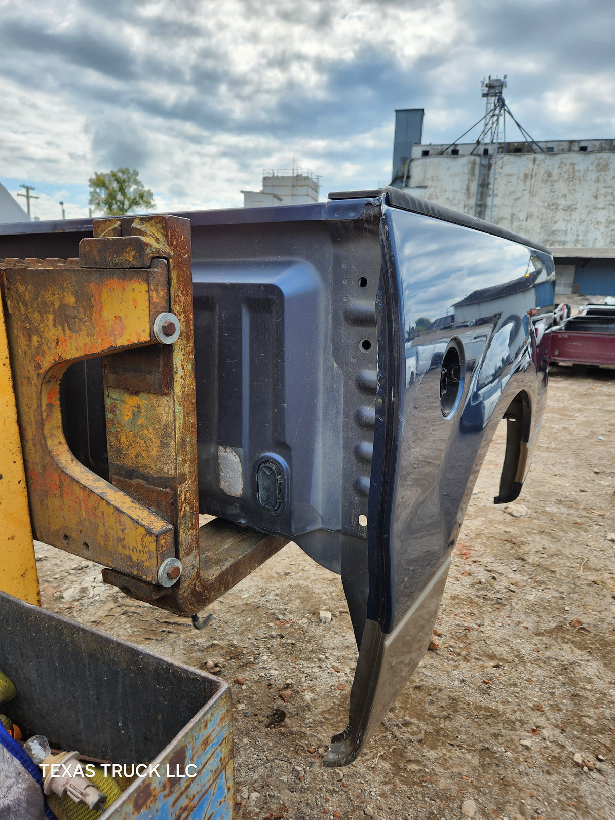 2004-2008 Ford F150 5' 6" Short Truck Bed