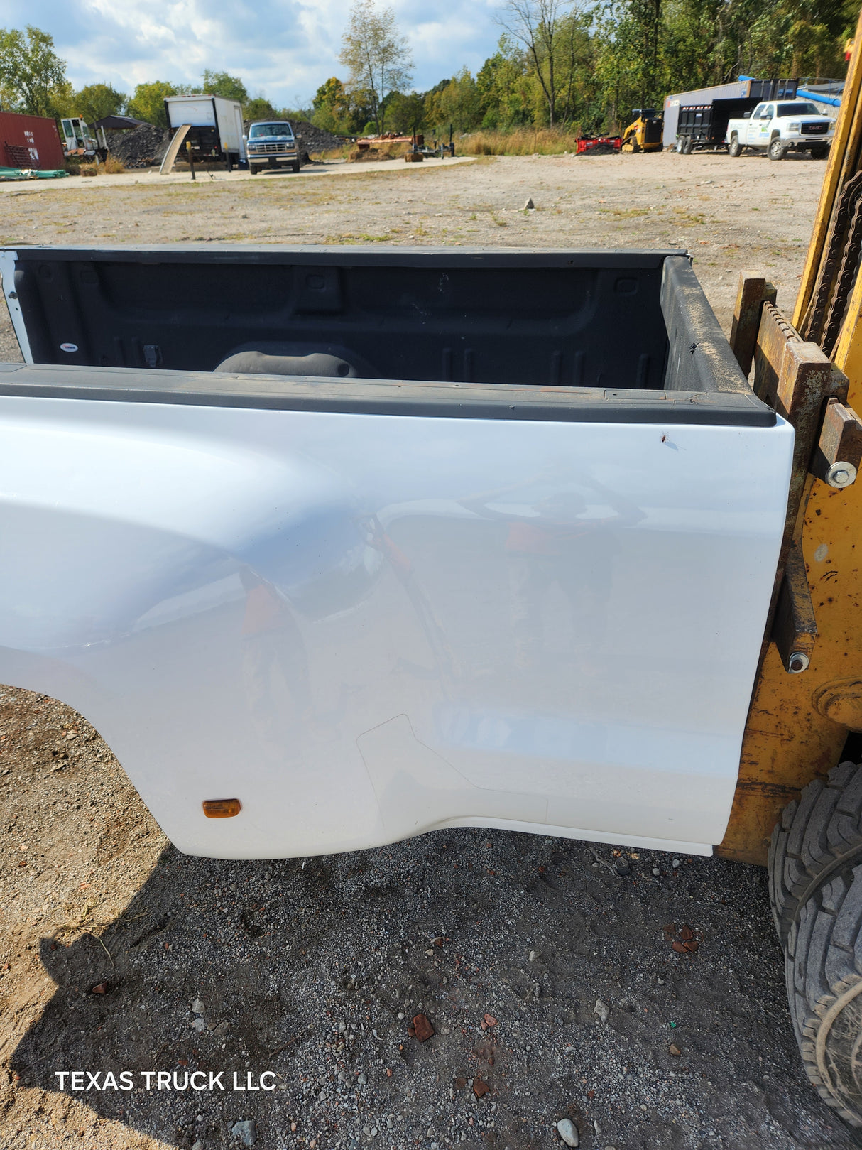 2014-2019 Chevrolet Silverado / GMC Sierra 3500 HD 8' Dually Truck Bed