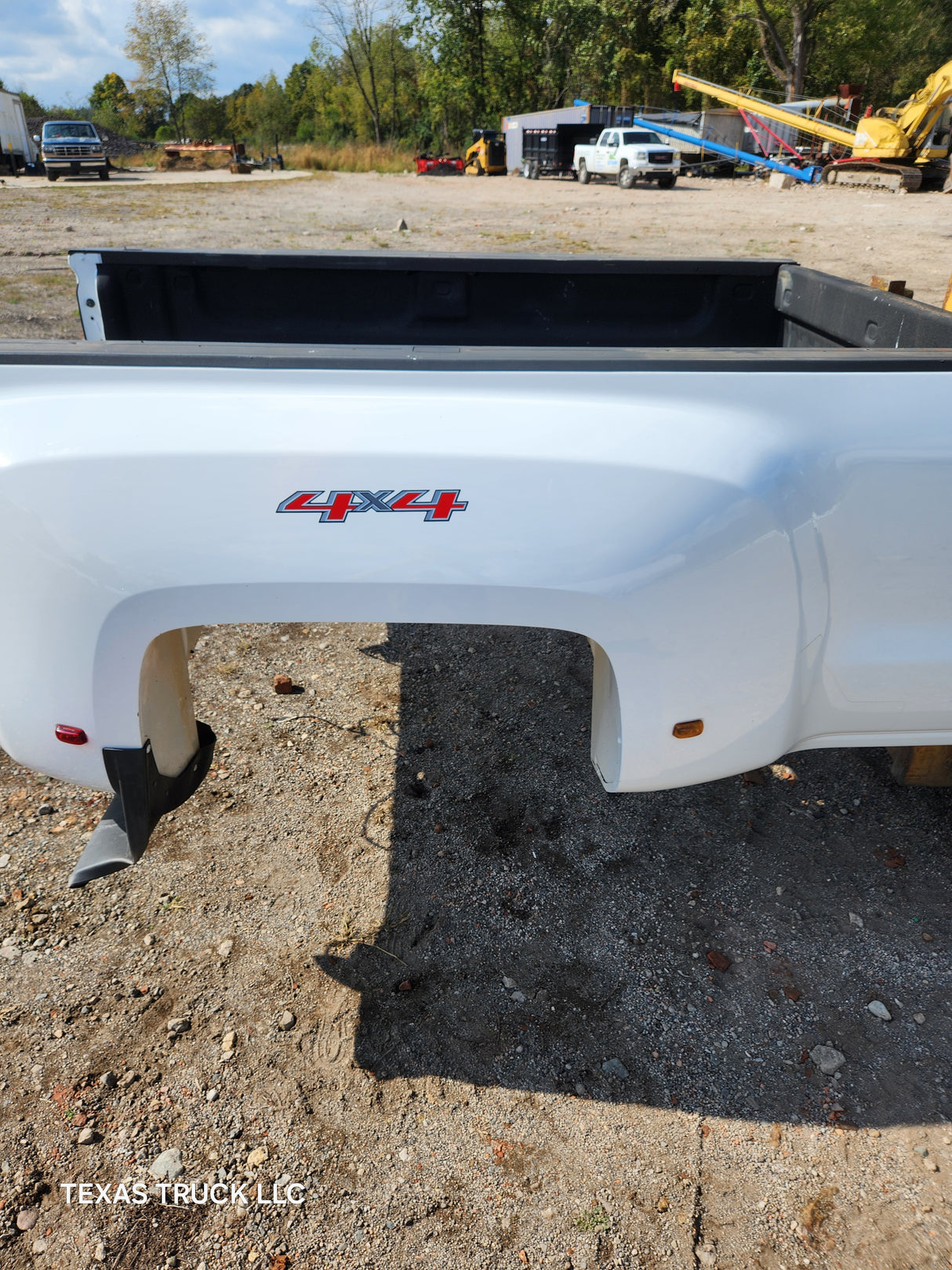 2014-2019 Chevrolet Silverado / GMC Sierra 3500 HD 8' Dually Truck Bed