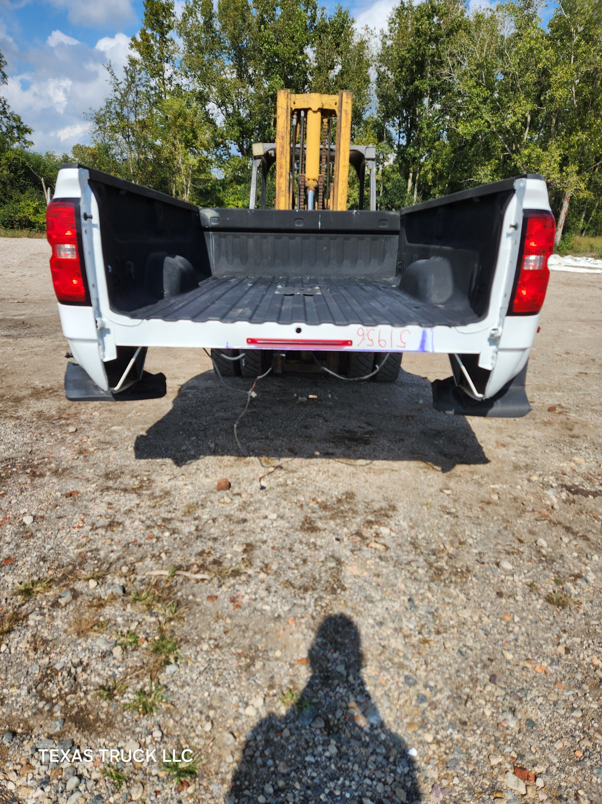 2014-2019 Chevrolet Silverado / GMC Sierra 3500 HD 8' Dually Truck Bed