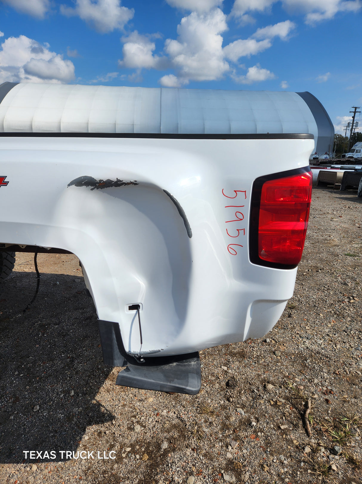 2014-2019 Chevrolet Silverado / GMC Sierra 3500 HD 8' Dually Truck Bed