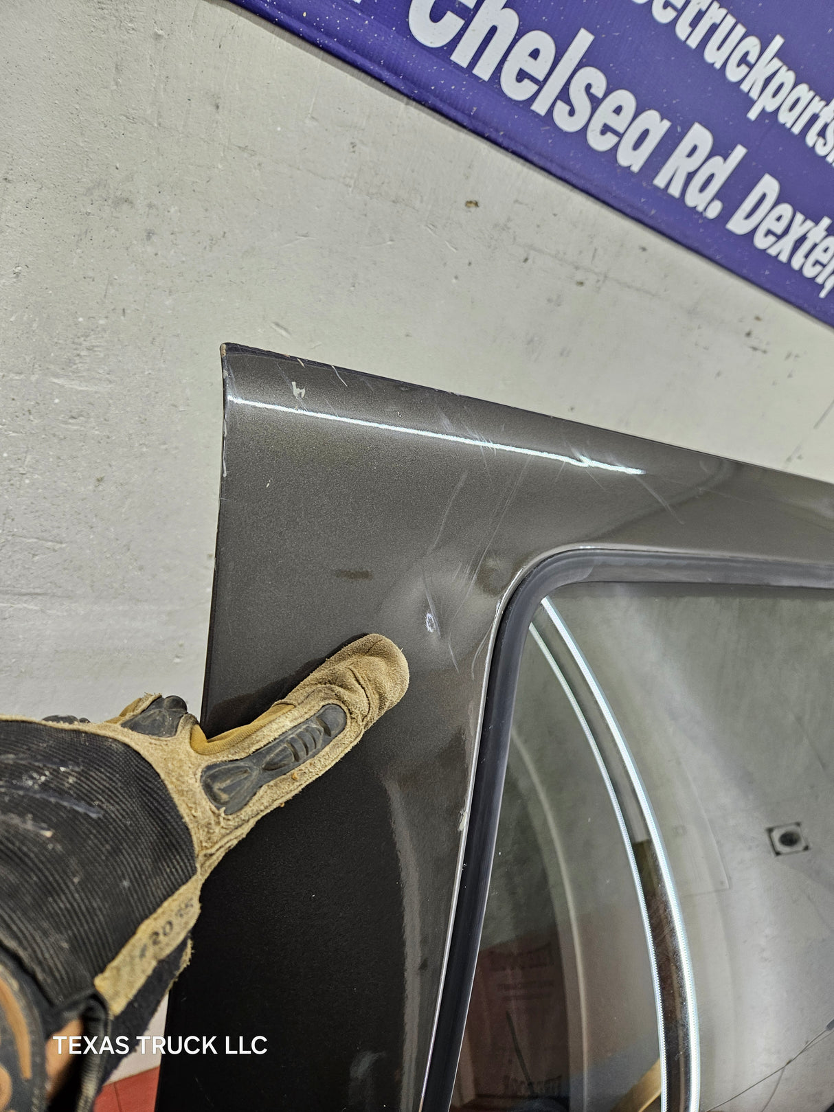 1999-2011 Ford Super Duty F250 F350 F450 F550 RH Crew Cab Passenger Side Rear Door