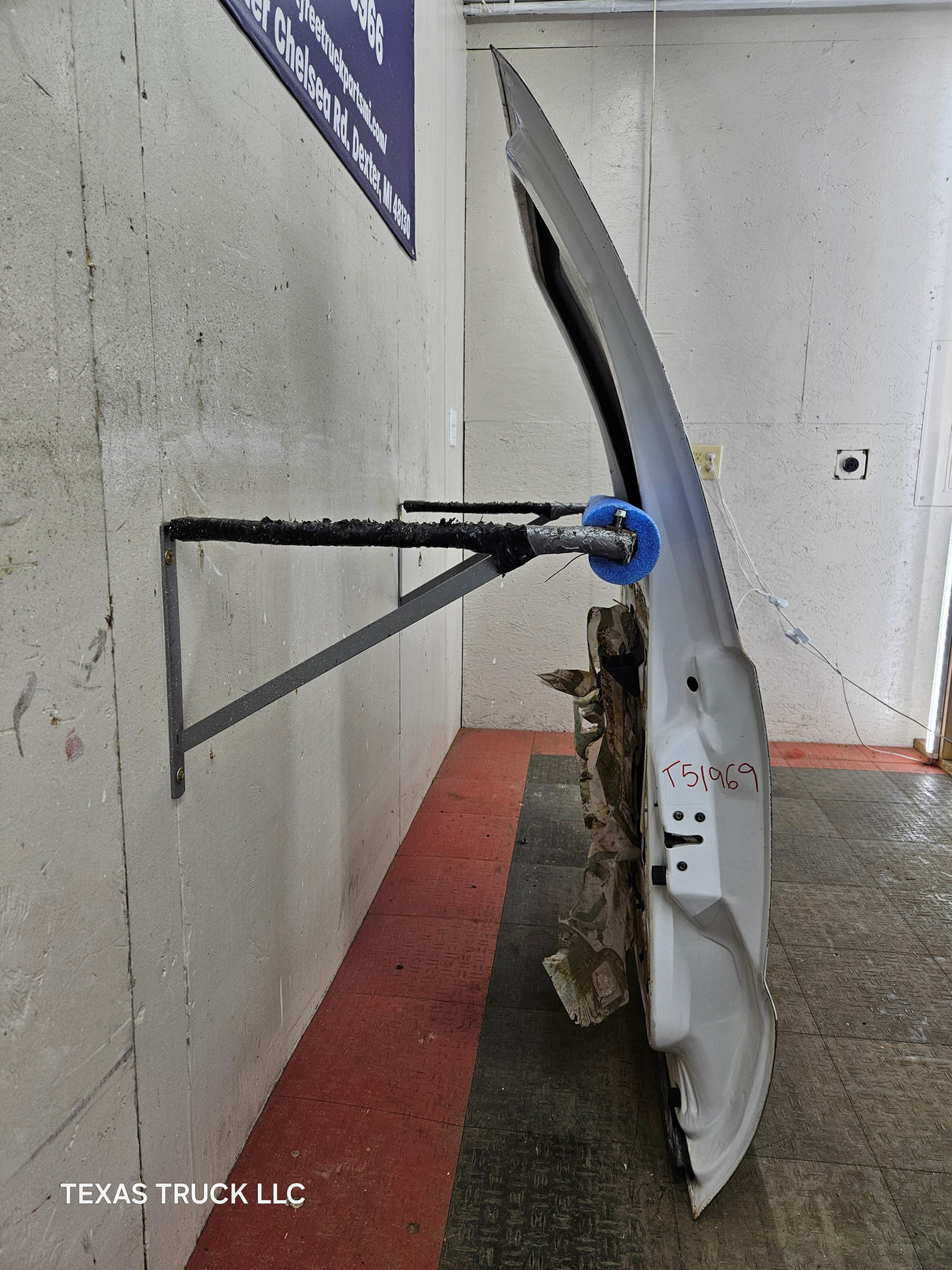 1999-2011 Ford Super Duty F250 F350 F450 F550 RH Crew Cab Passenger Side Rear Door