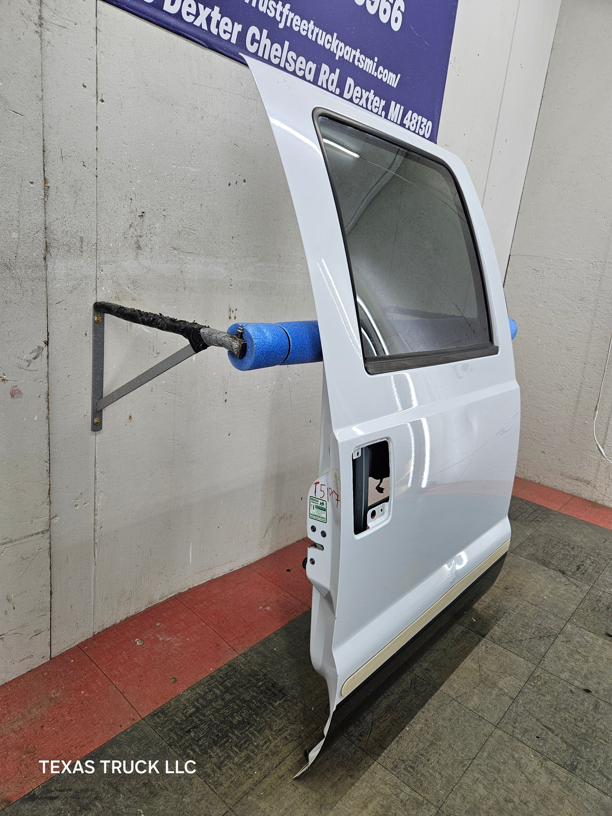 1999-2016 Ford Super Duty Passenger Rear Door RH Crew Cab F250 F350 F450 F550