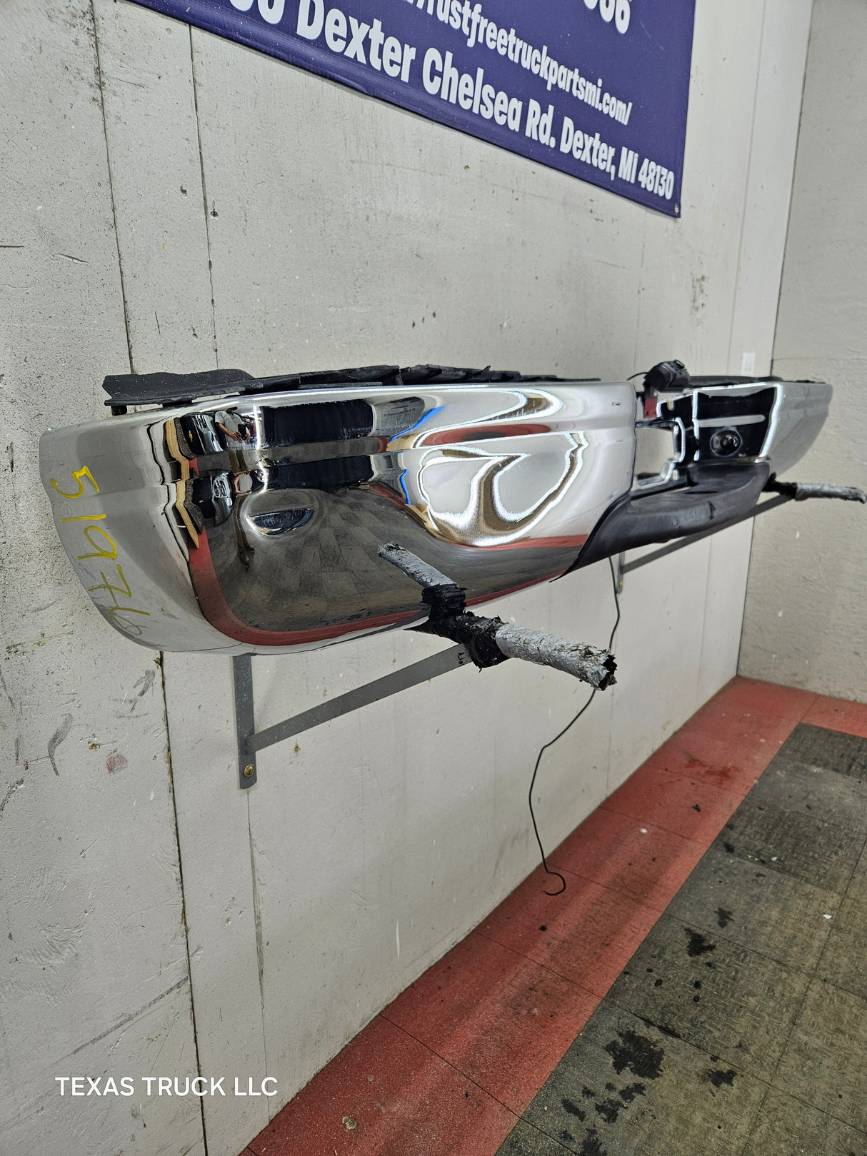 1999-2007 Ford Super Duty F250 F350 F450 F550 Rear Bumper