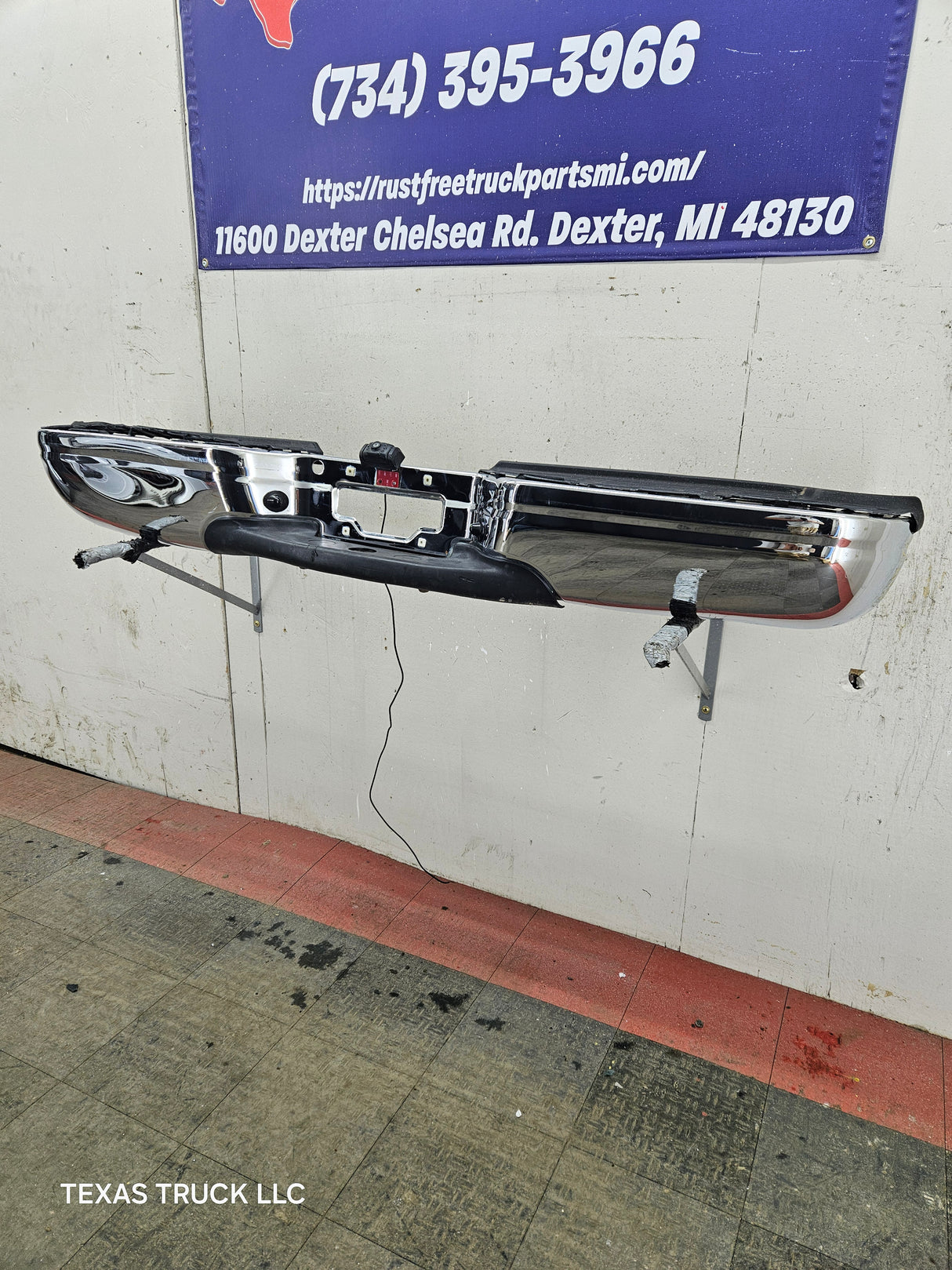 1999-2007 Ford Super Duty F250 F350 F450 F550 Rear Bumper