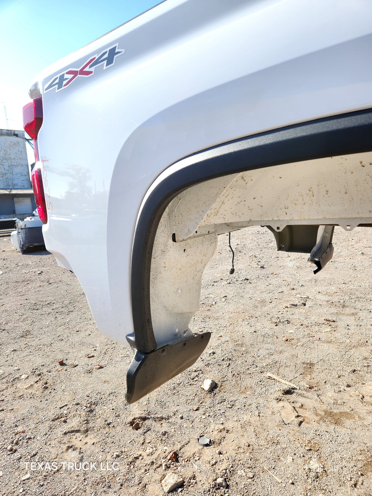 2019-2025 Chevrolet Silverado 2500 3500 HD 6' 6" Short Truck Bed