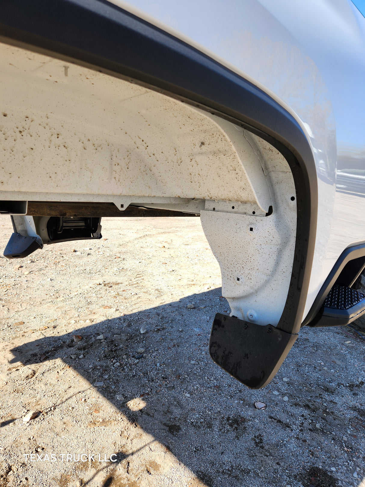 2019-2025 Chevrolet Silverado 2500 3500 HD 6' 6" Short Truck Bed