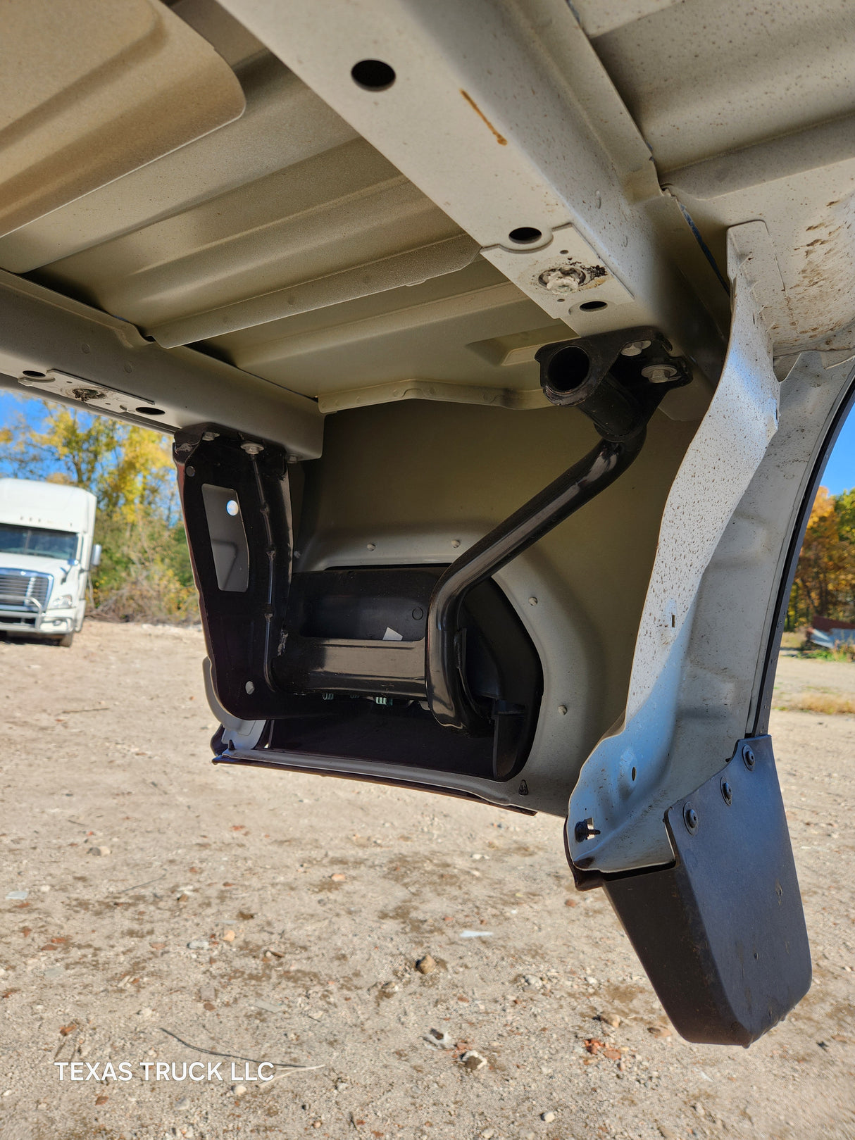 2019-2025 Chevrolet Silverado 2500 3500 HD 6' 6" Short Truck Bed