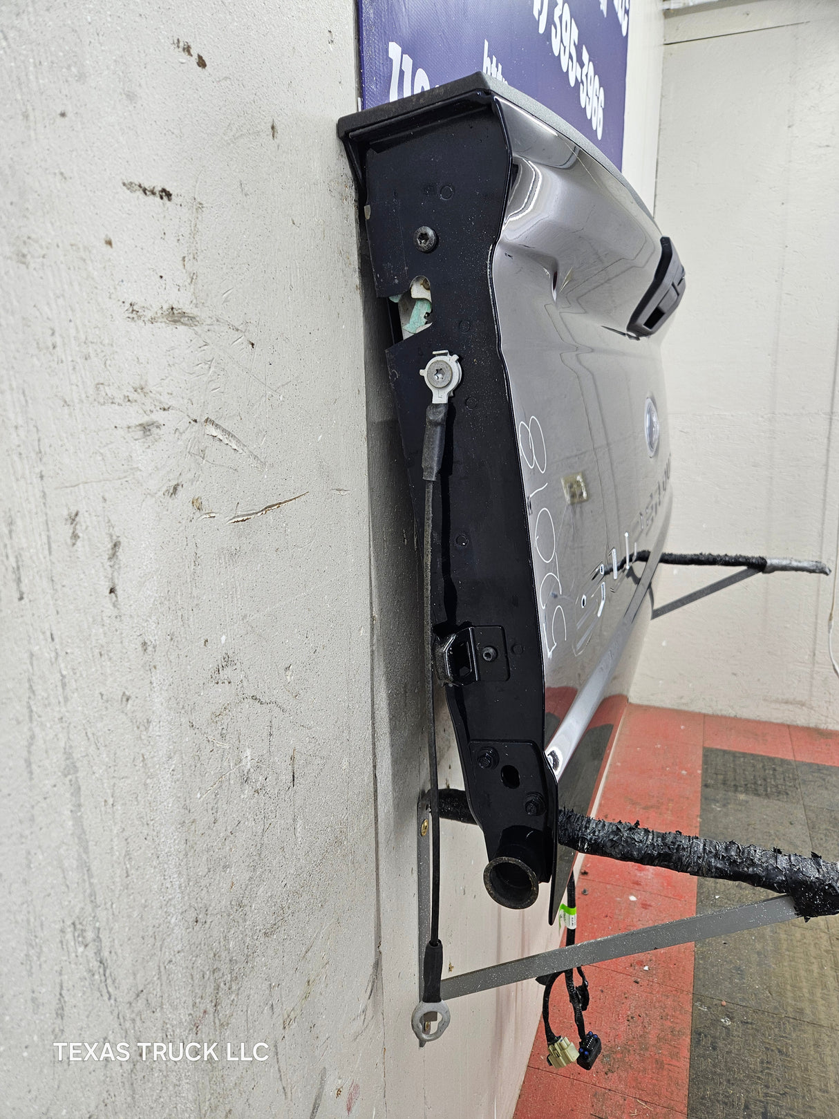 2023-2025 Ford Super Duty F250 F350 F450 F550 Tailgate With Camera