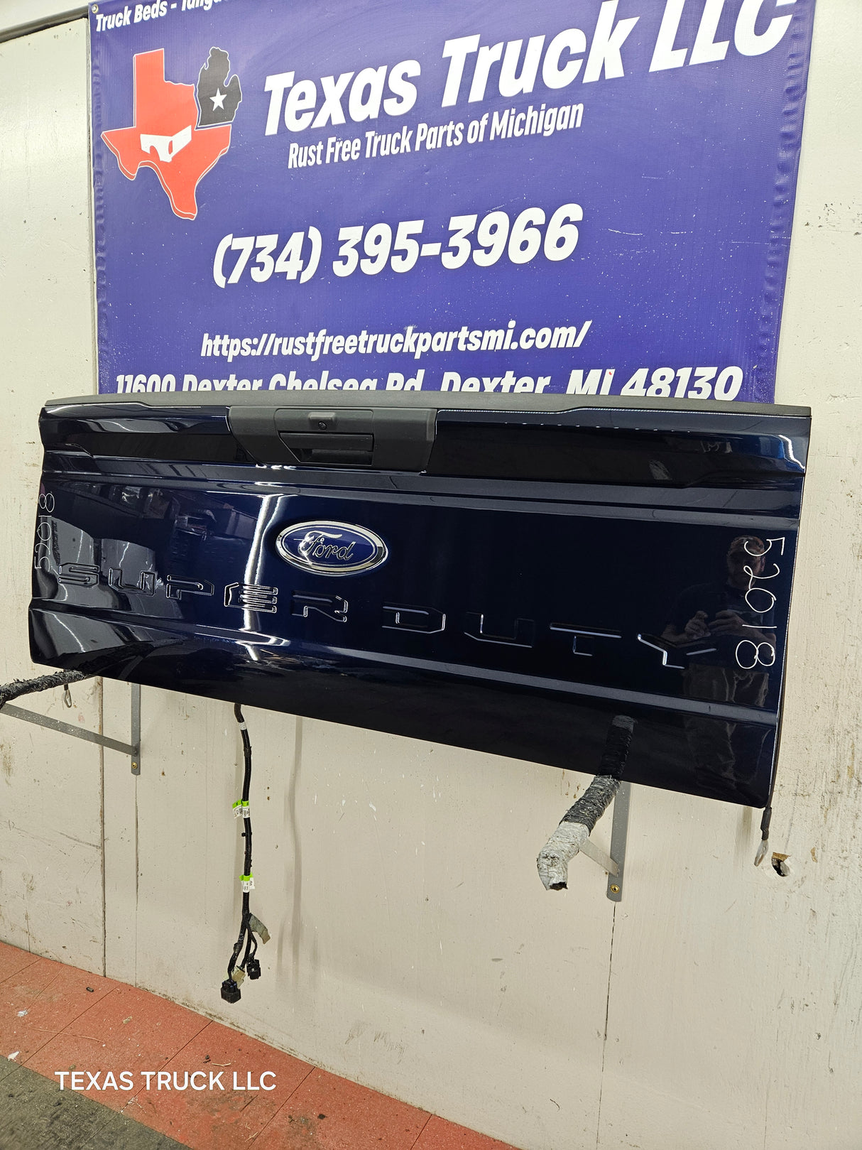 2023-2025 Ford Super Duty F250 F350 F450 F550 Tailgate With Camera