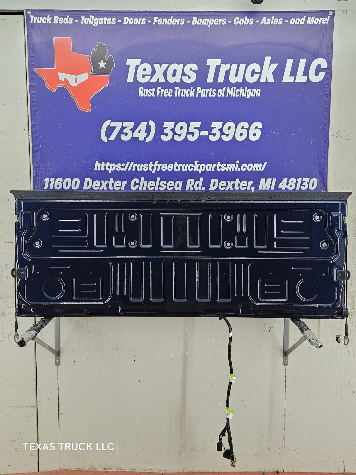 2023-2025 Ford Super Duty F250 F350 F450 F550 Tailgate With Camera