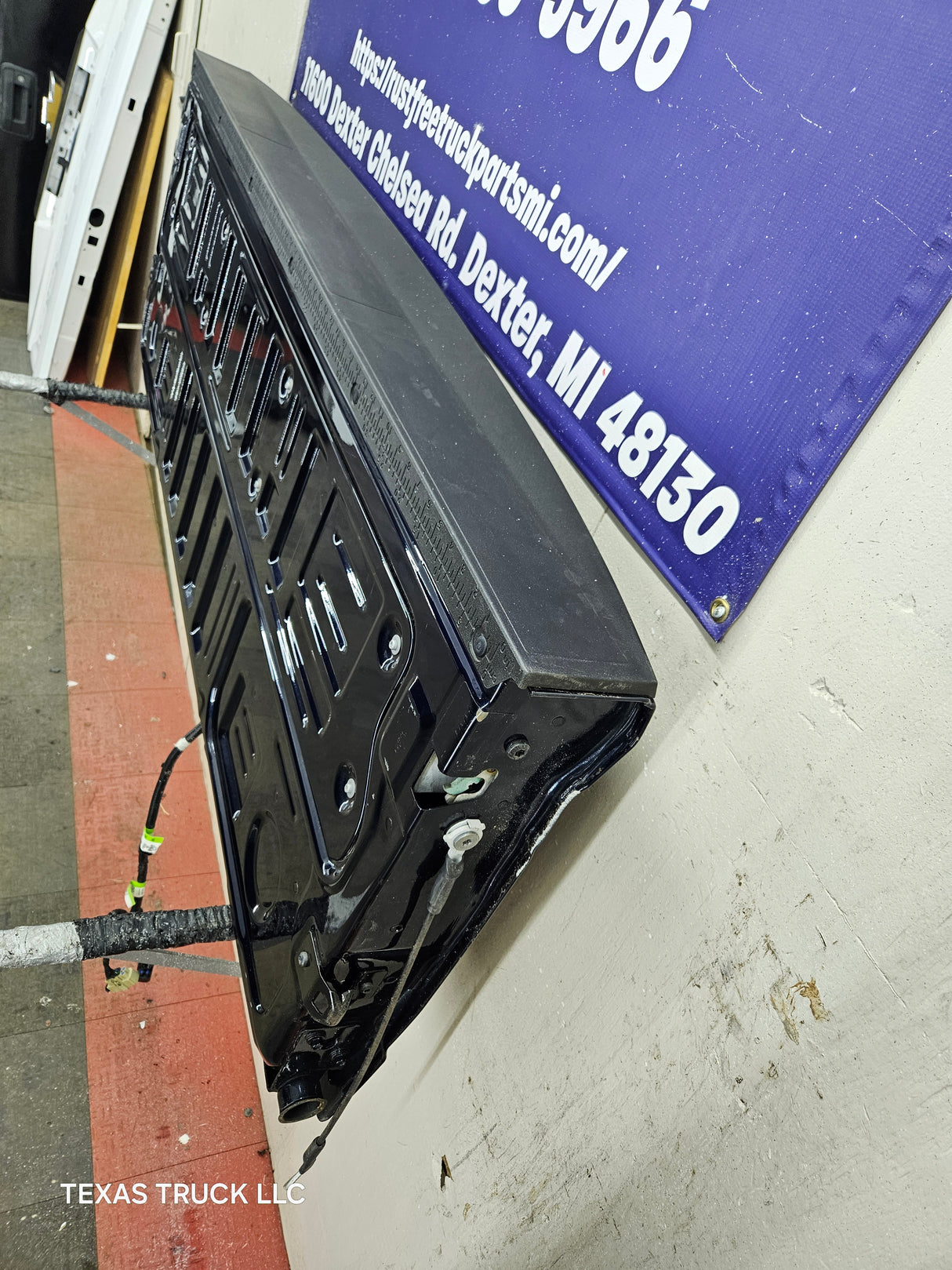 2023-2025 Ford Super Duty F250 F350 F450 F550 Tailgate With Camera