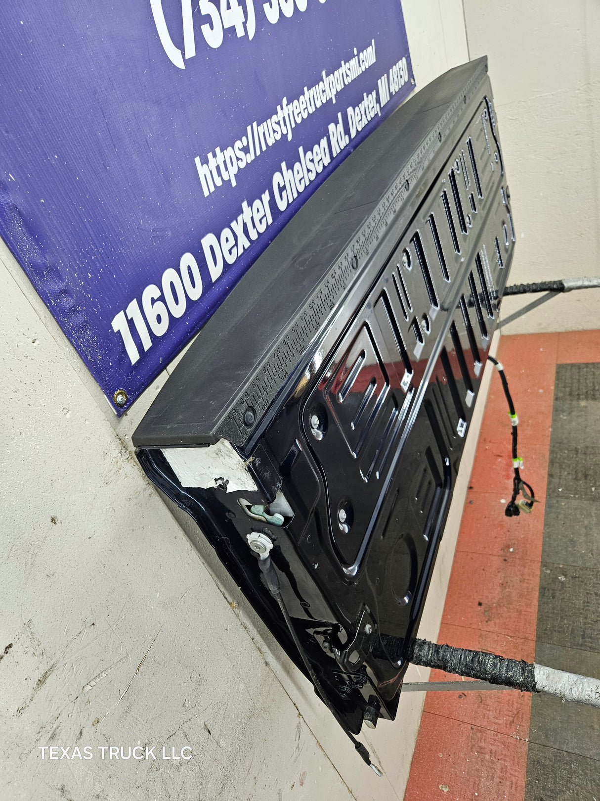 2023-2025 Ford Super Duty F250 F350 F450 F550 Tailgate With Camera