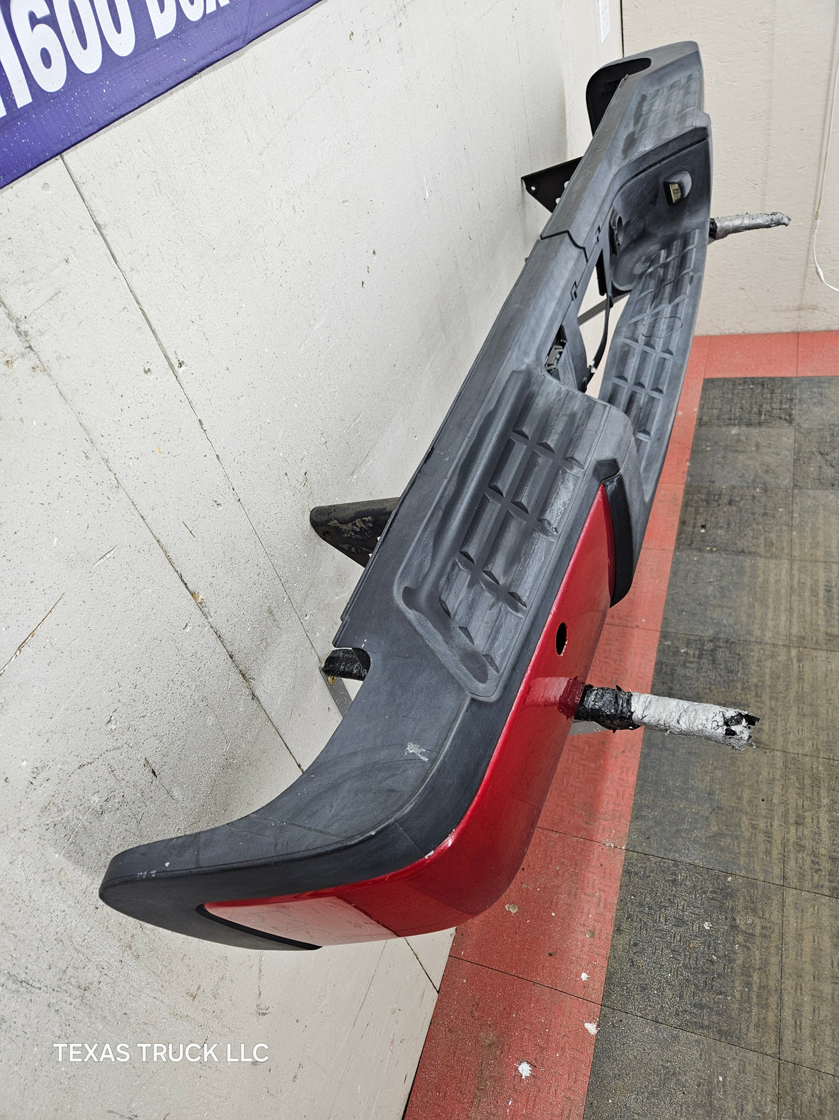 2007-2010 Chevrolet Silverado / GMC Sierra 2500 3500 HD Rear Bumper