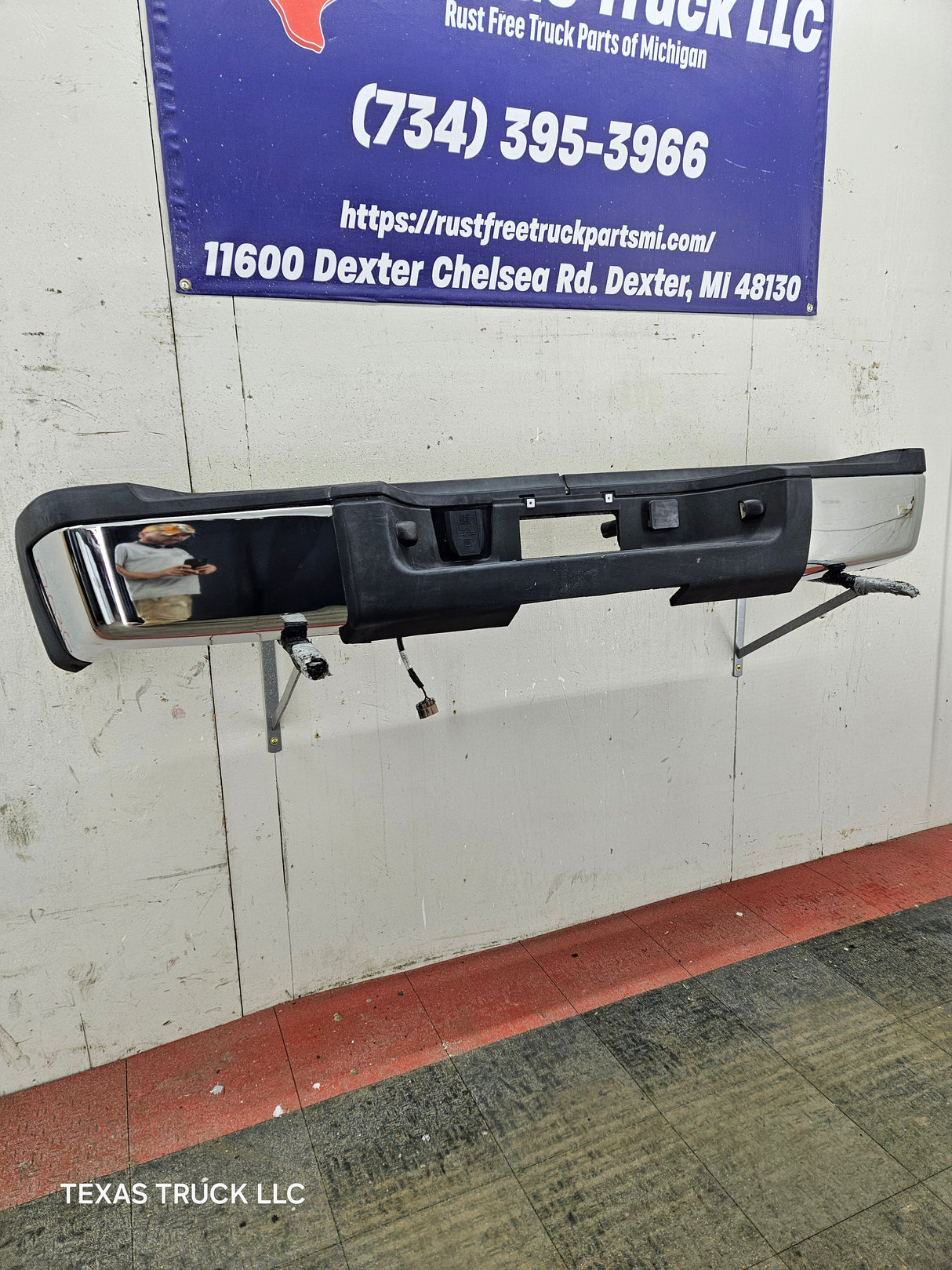 2011-2014 Chevrolet Silverado / GMC Sierra 2500 3500 HD Rear Bumper