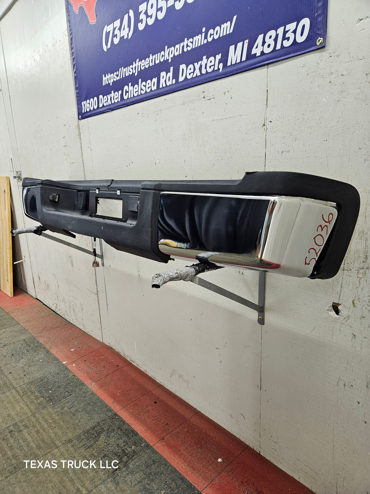 2011-2014 Chevrolet Silverado / GMC Sierra 2500 3500 HD Rear Bumper