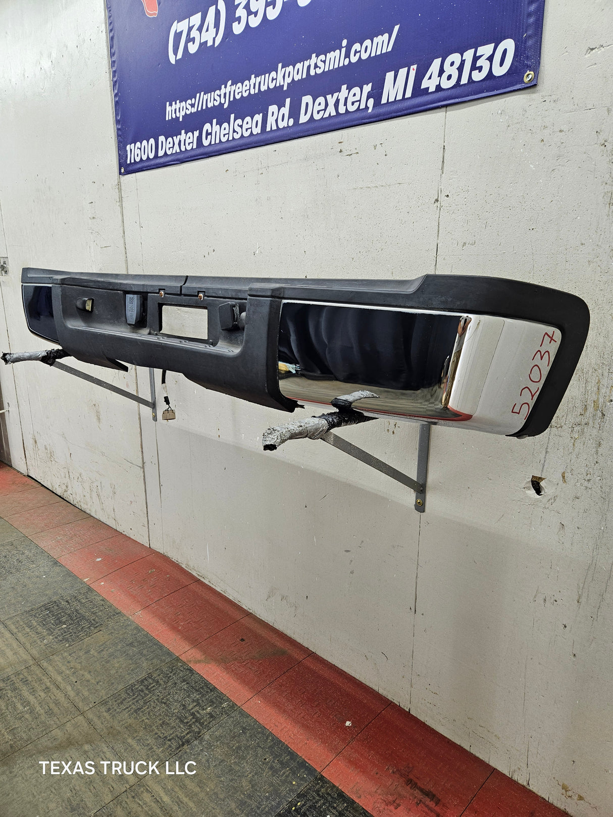 2011-2014 Chevrolet Silverado / GMC Sierra 2500 3500 HD Rear Bumper