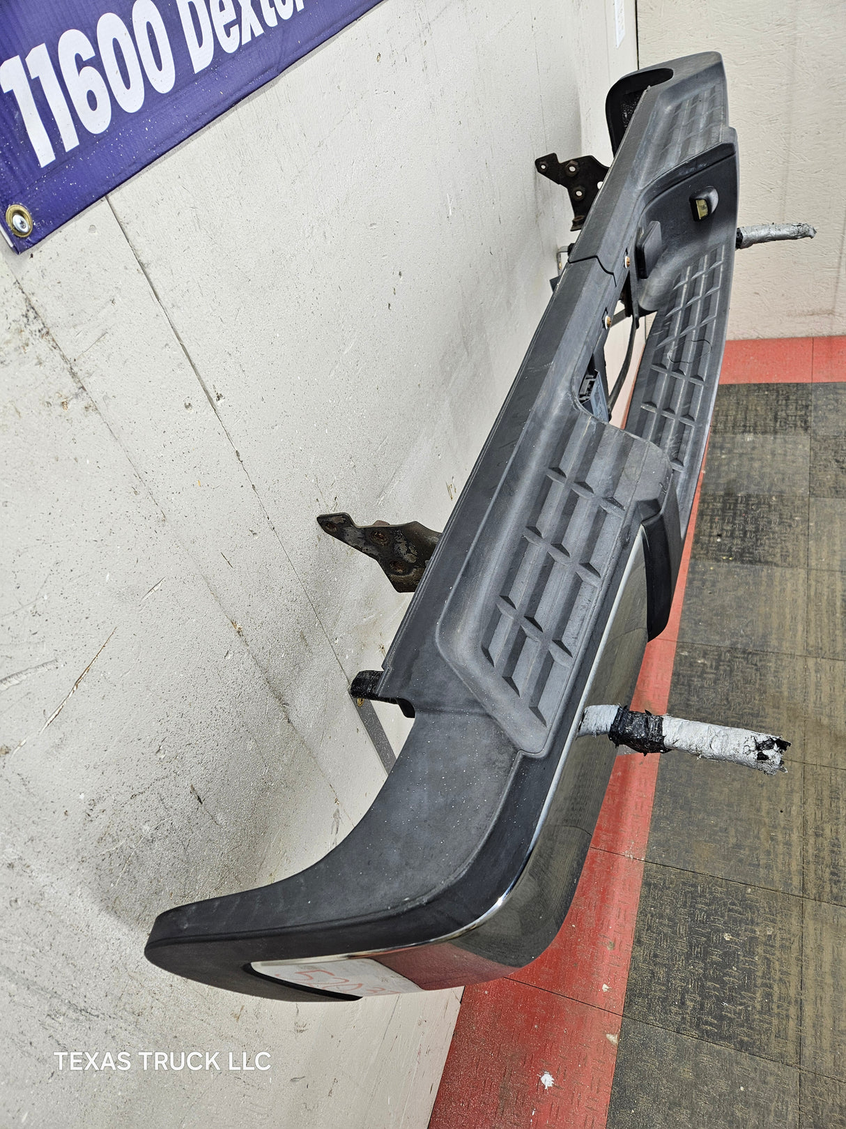 2011-2014 Chevrolet Silverado / GMC Sierra 2500 3500 HD Rear Bumper