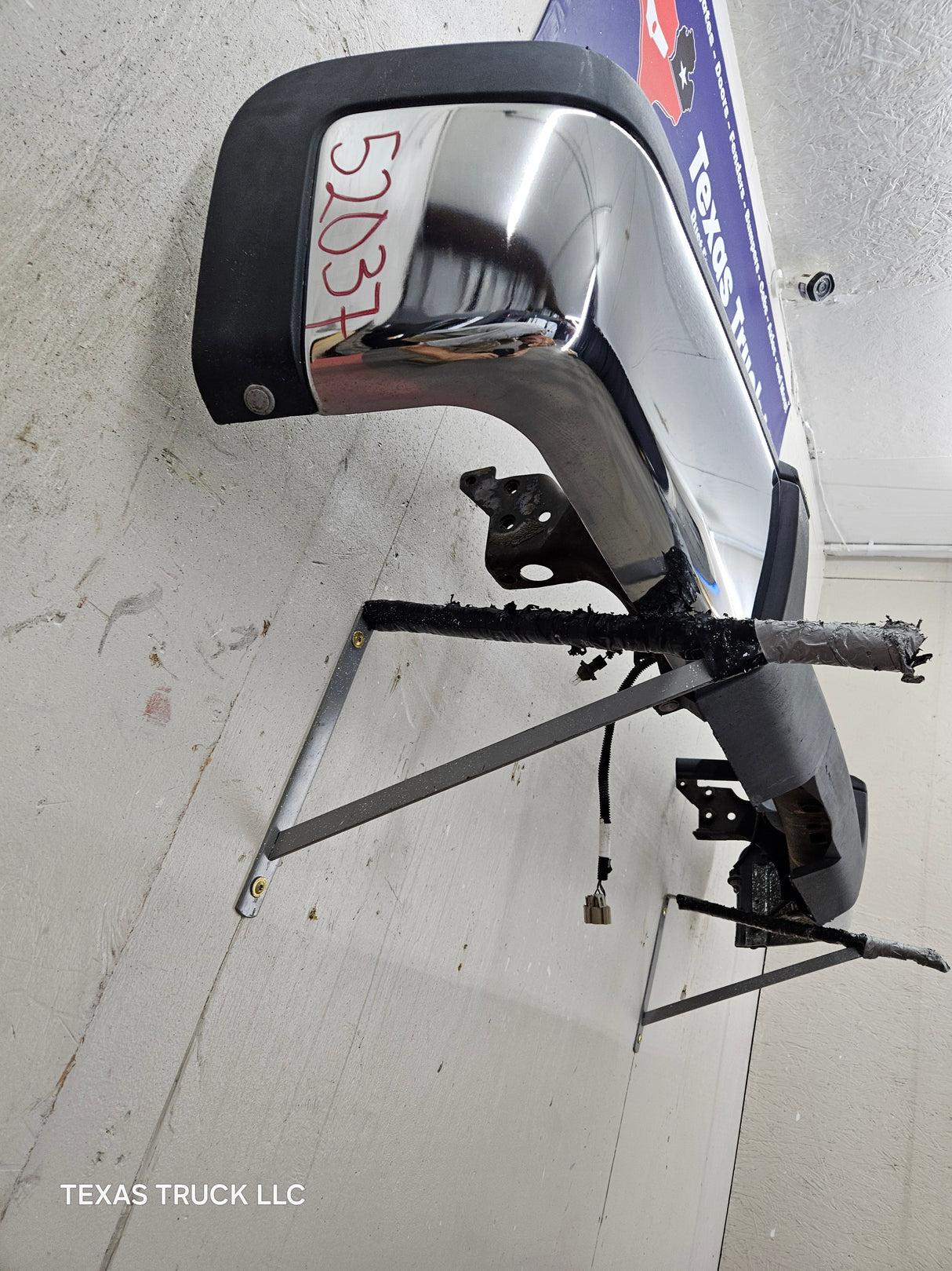 2011-2014 Chevrolet Silverado / GMC Sierra 2500 3500 HD Rear Bumper