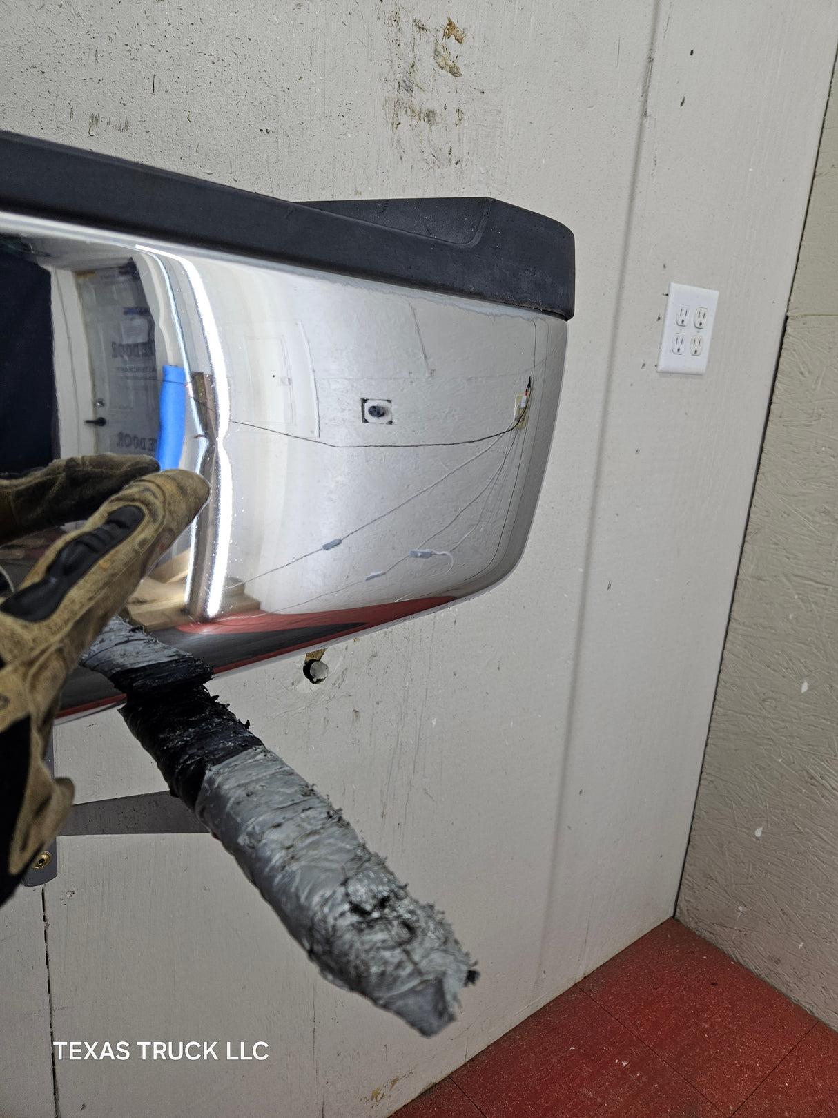 2011-2014 Chevrolet Silverado / GMC Sierra 2500 3500 HD Rear Bumper