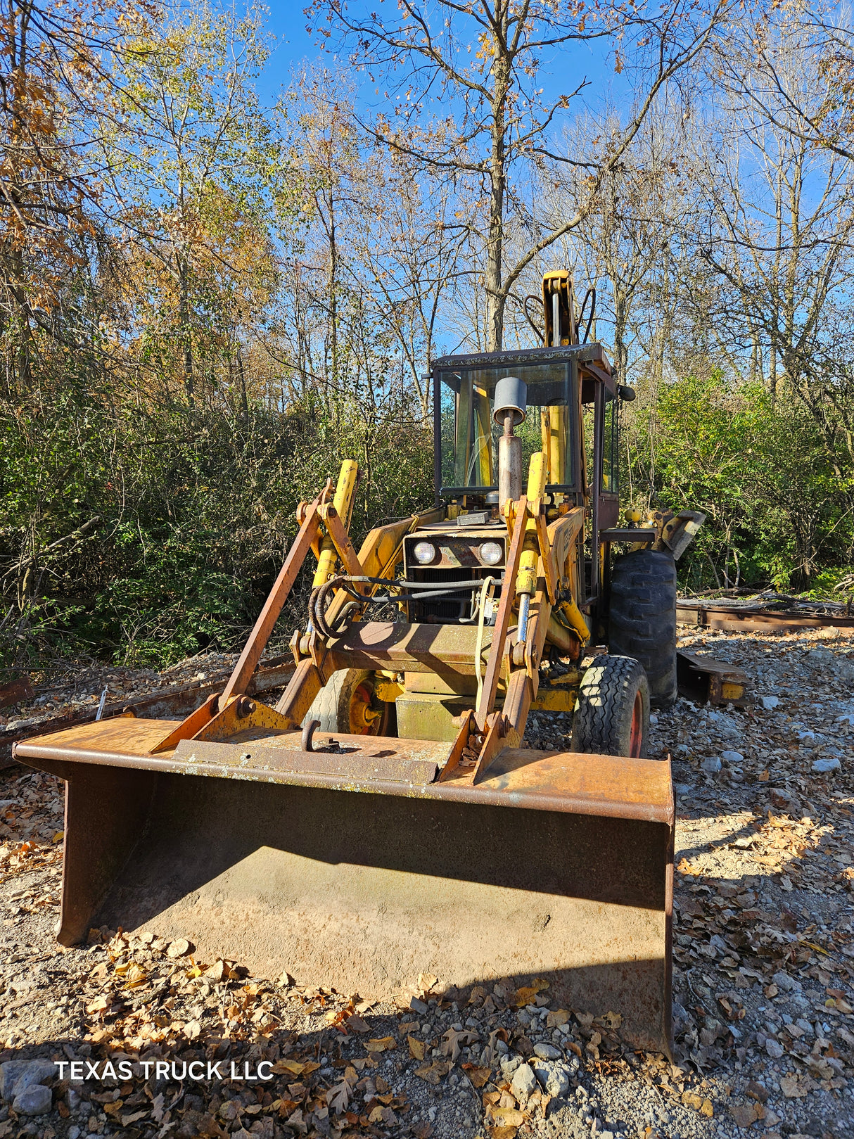 1971-1976 Case 580B Backhoe Construction King Parts - FULL PART OUT