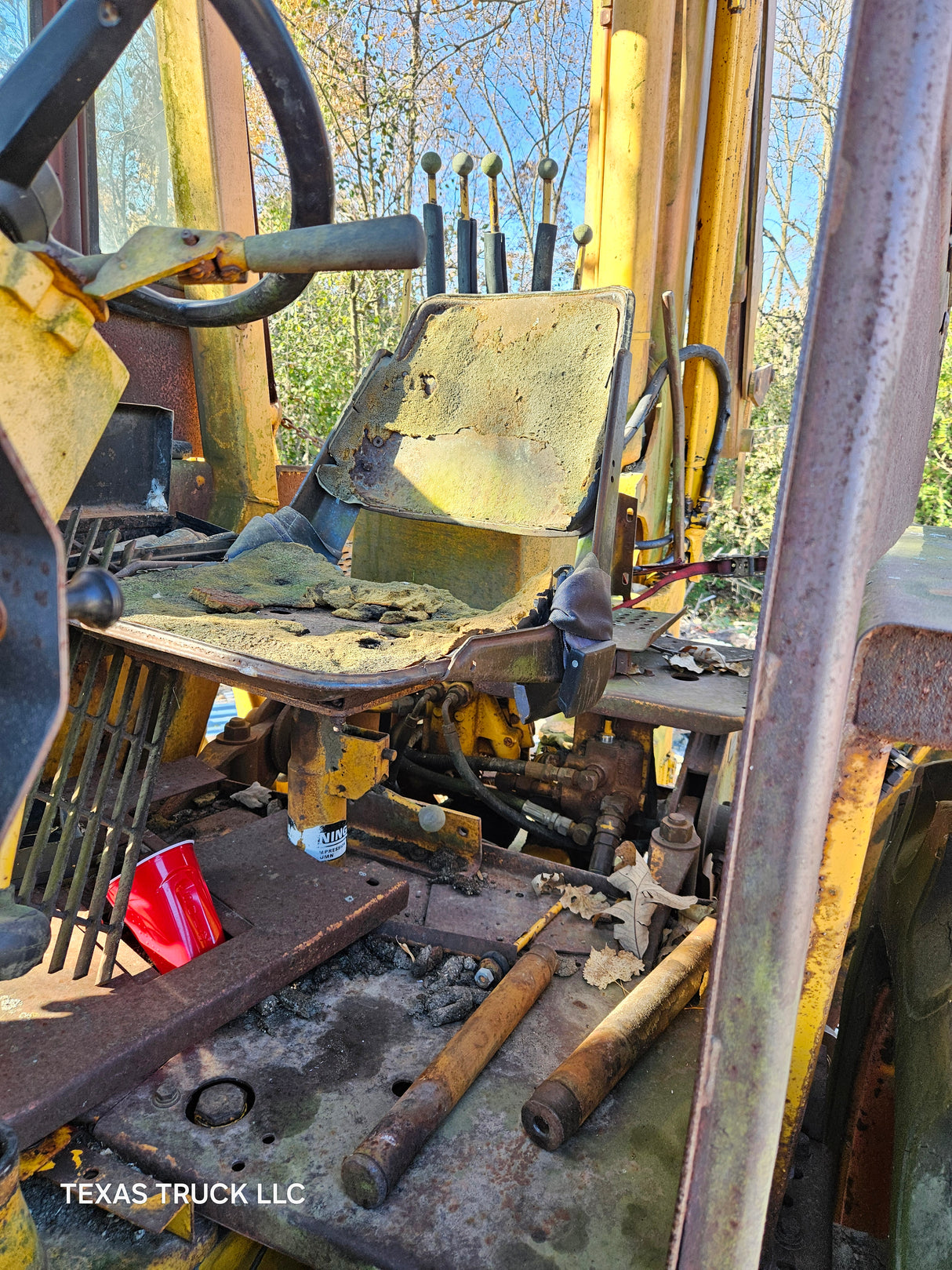 1971-1976 Case 580B Backhoe Construction King Parts - FULL PART OUT