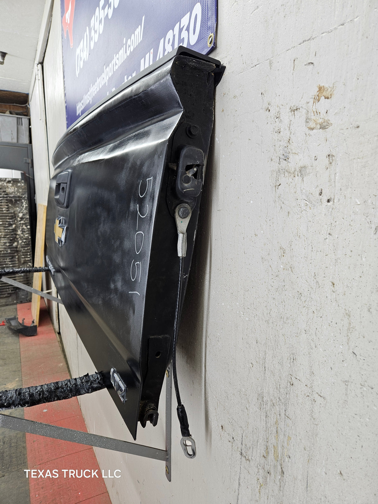 2014-2019 Chevrolet Silverado / GMC Sierra 1500 2500 3500 HD Tailgate