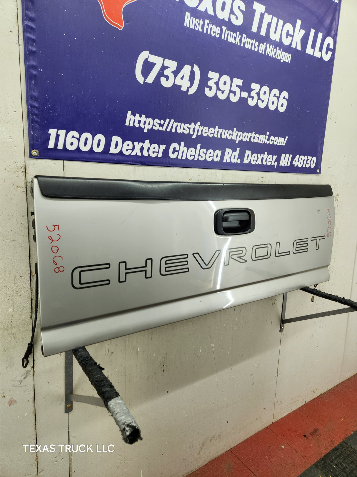 1999-2007 Chevrolet Silverado / GMC Sierra 1500 2500 3500 Tailgate - Pewter