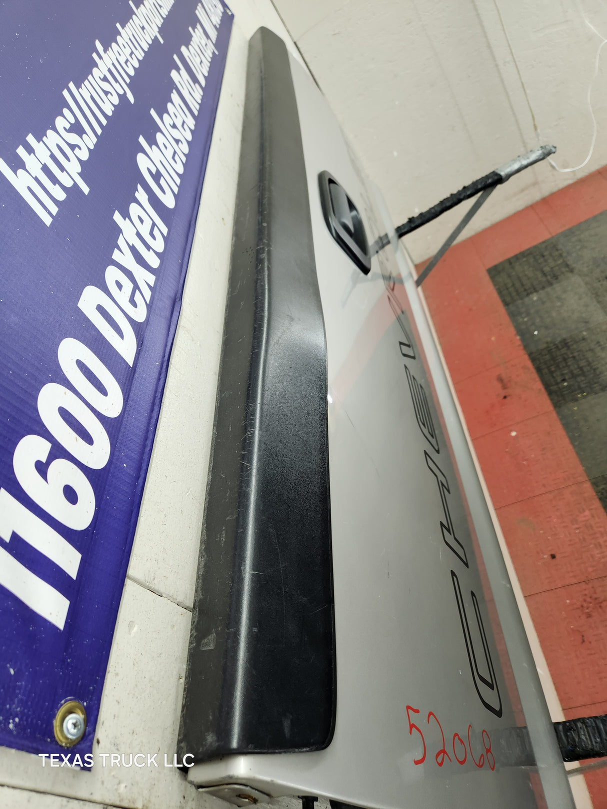 1999-2007 Chevrolet Silverado / GMC Sierra 1500 2500 3500 Tailgate - Pewter