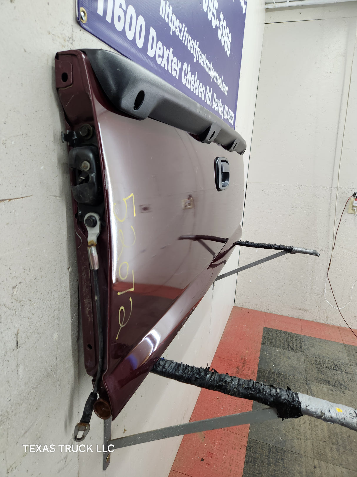 1999-2007 Chevrolet Silverado / GMC Sierra 1500 2500 3500 Tailgate