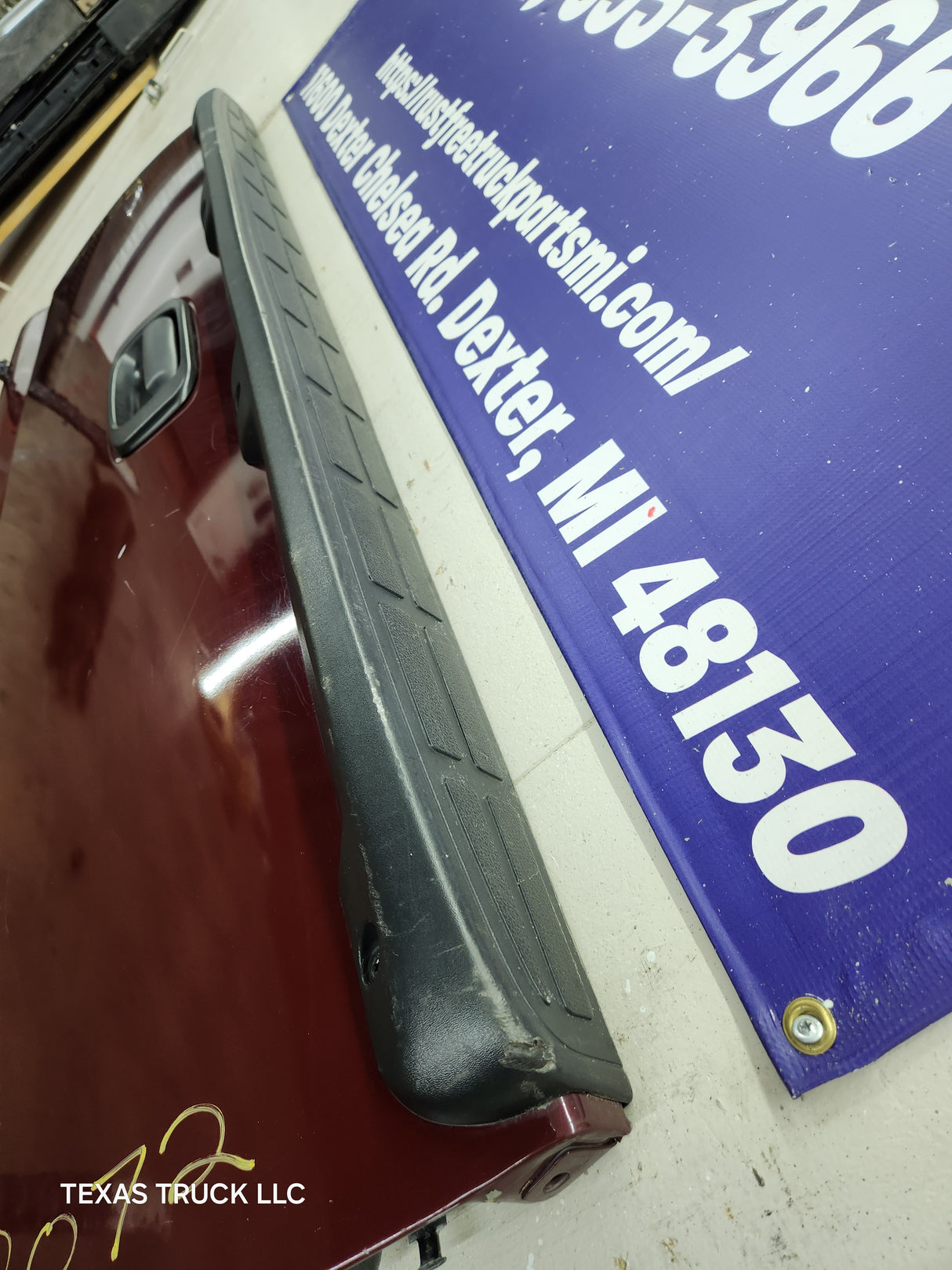 1999-2007 Chevrolet Silverado / GMC Sierra 1500 2500 3500 Tailgate