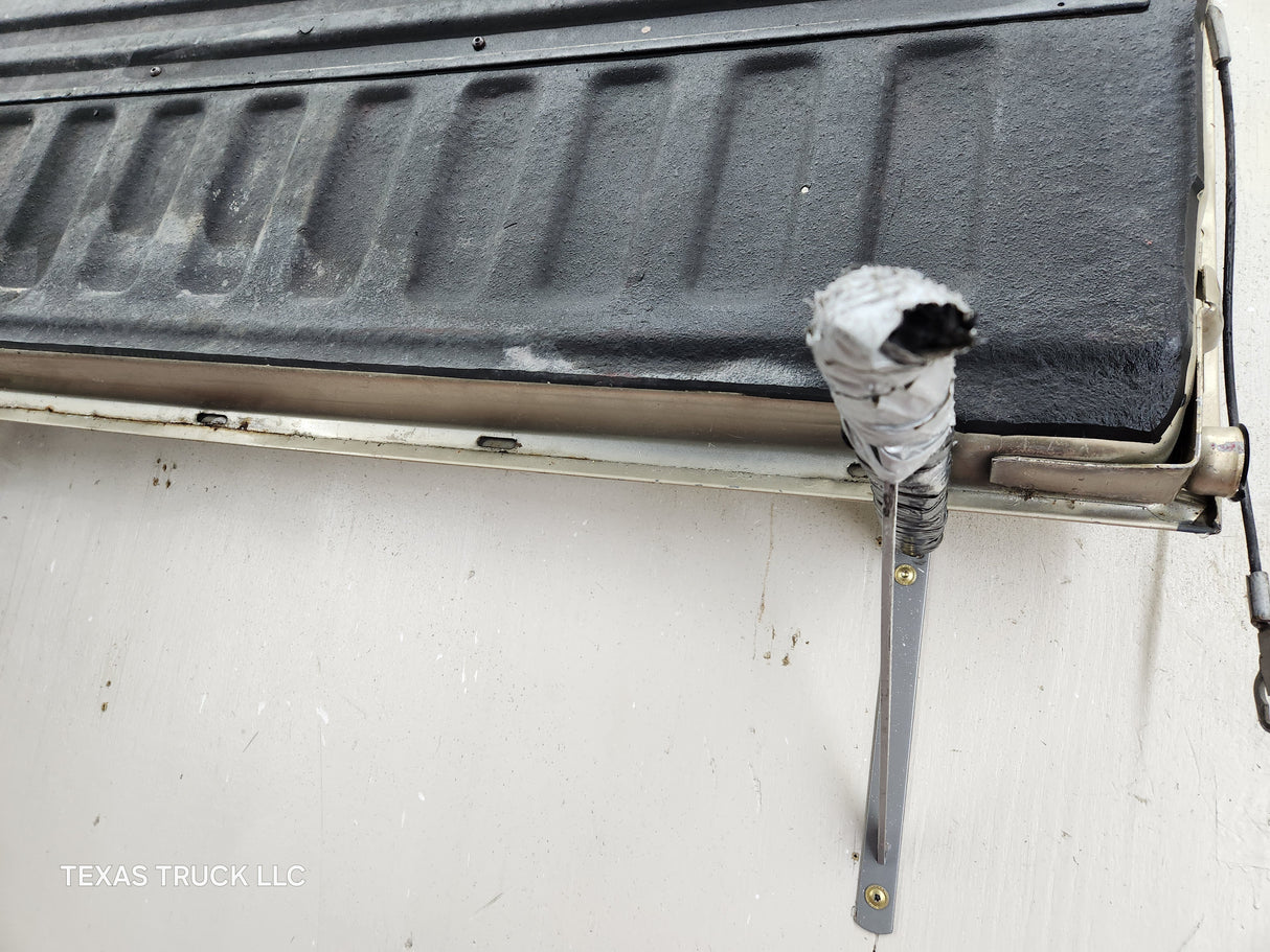 1997-2003 F150 / 1999-2007 Ford F250 F350 F450 F550 Super Duty Tailgate