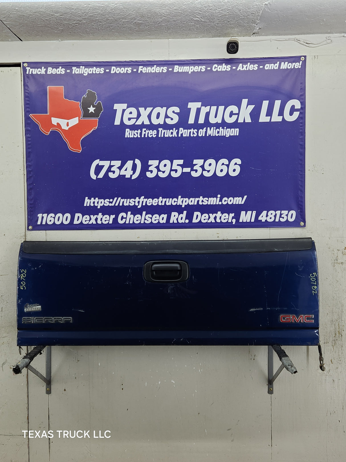 1999-2007 Chevrolet Silverado / GMC Sierra 1500 2500 3500 Tailgate