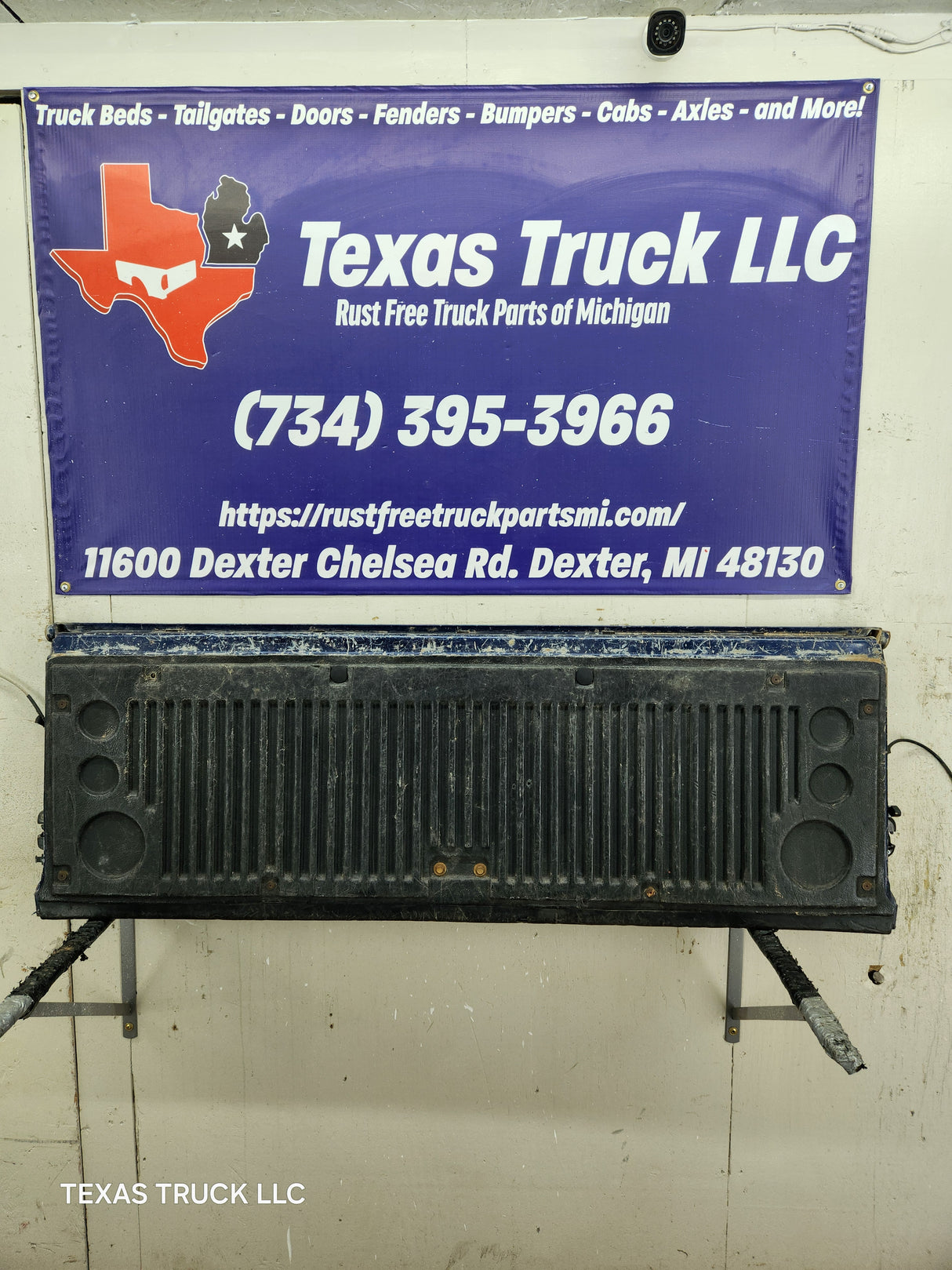 1999-2007 Chevrolet Silverado / GMC Sierra 1500 2500 3500 Tailgate