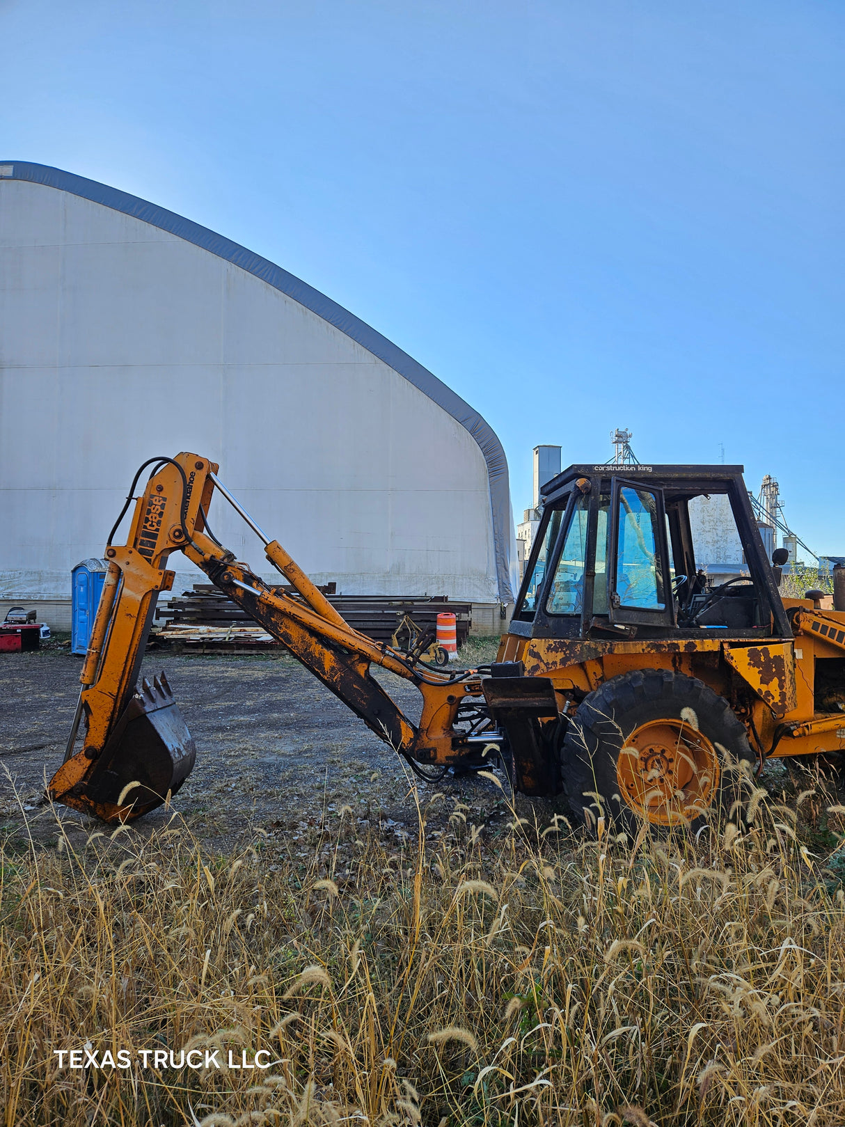 1975-1980 Case 580C Backhoe - FULL PART OUT
