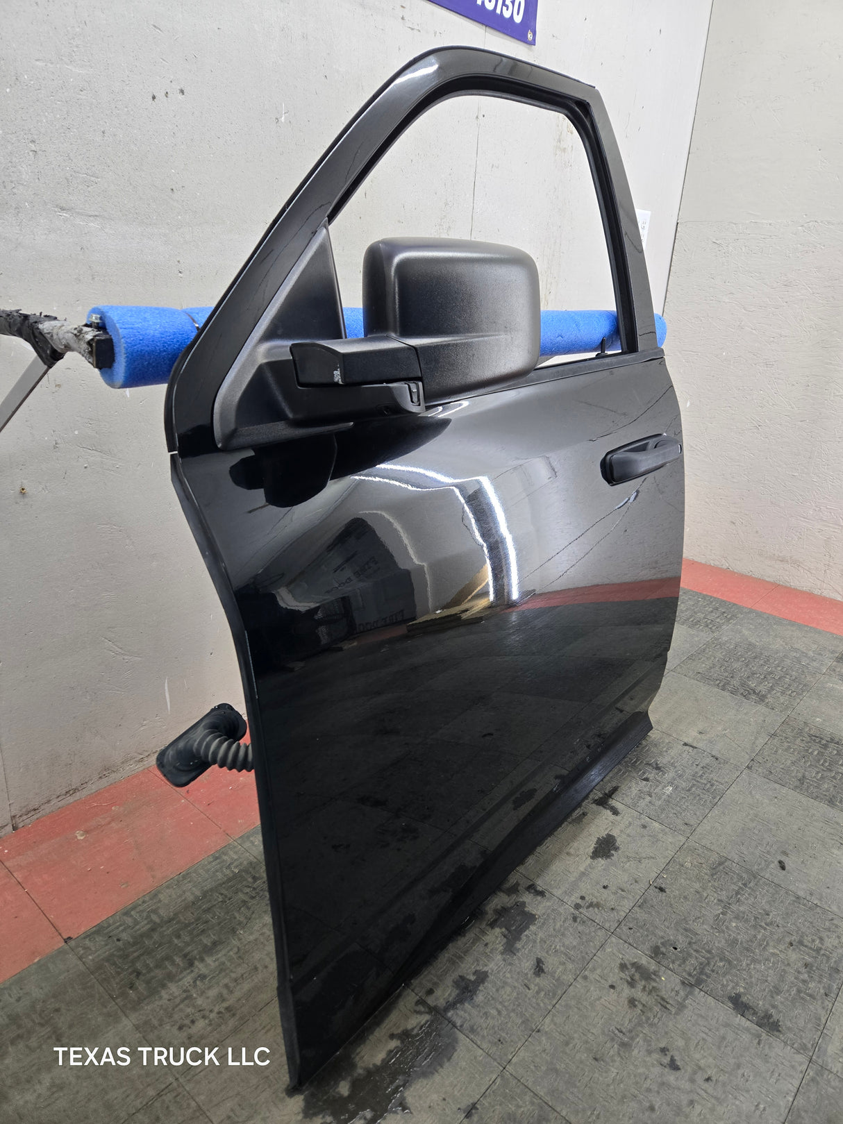 2009-2018 Dodge Ram 4th Gen Driver Side LH Front Quad Cab Door 1500 2500 3500 4500 5500