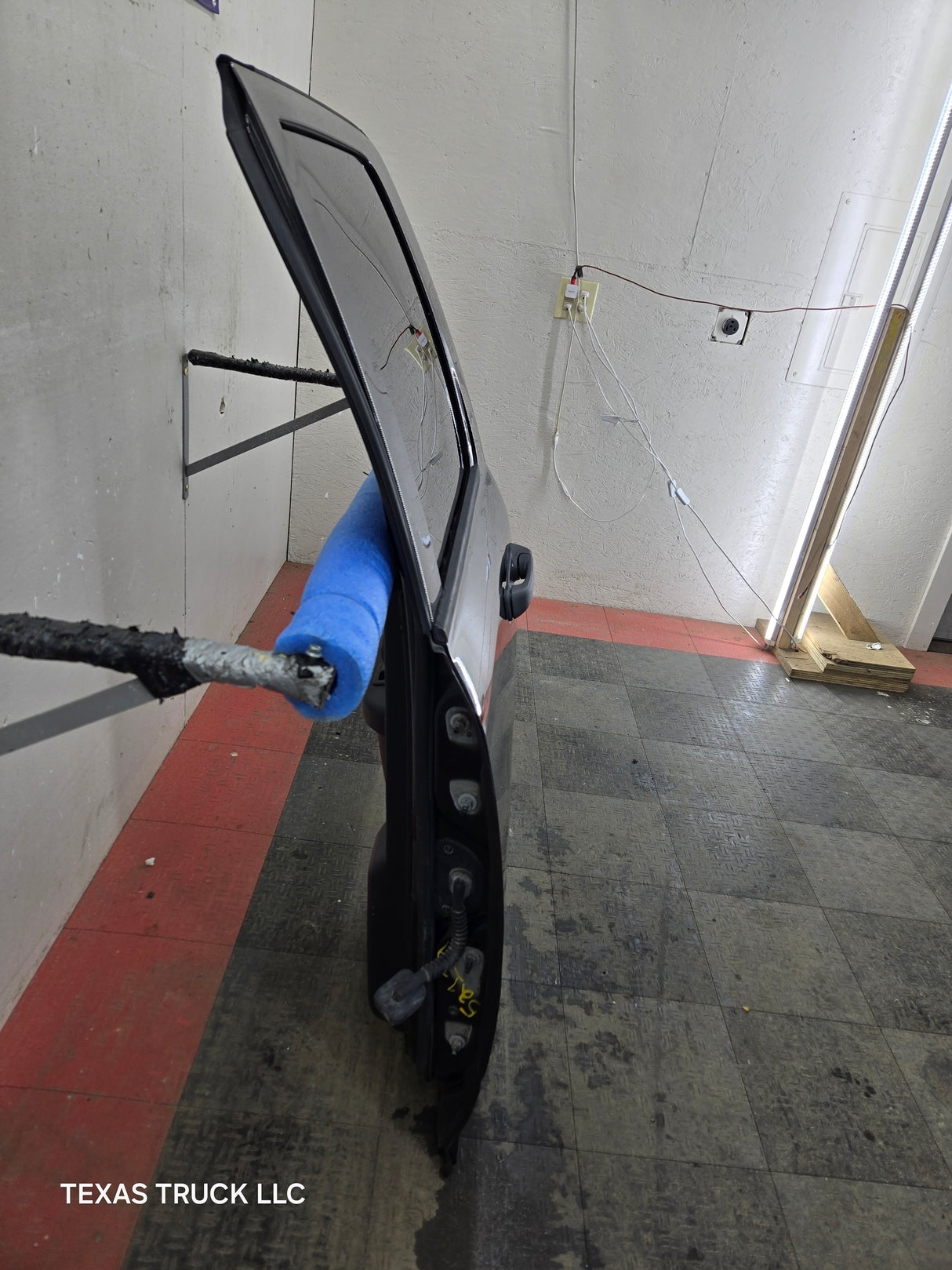 2009-2018 Dodge Ram 4th Gen Driver Rear Quad Cab Door 1500 2500 3500