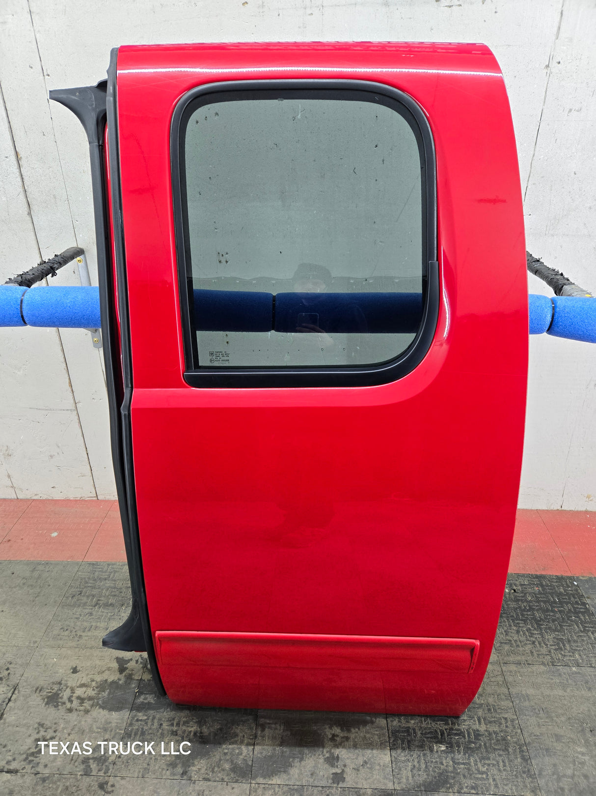 2007-2013 Chevrolet Silverado / GMC Sierra 1500 2500 3500 HD Extended Cab LH Rear Driver Side Door