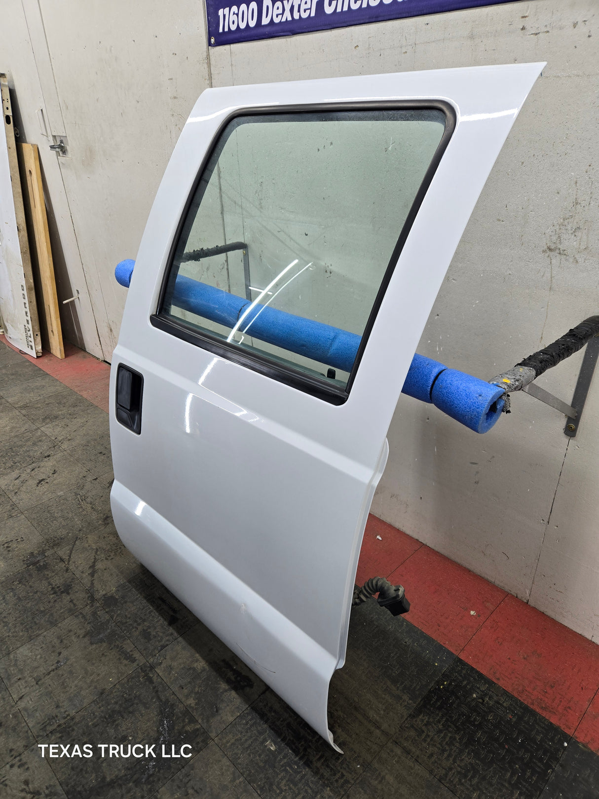 1999-2016 Ford Super Duty F250 F350 F450 F550 RH Crew Cab Passenger Side Rear Door