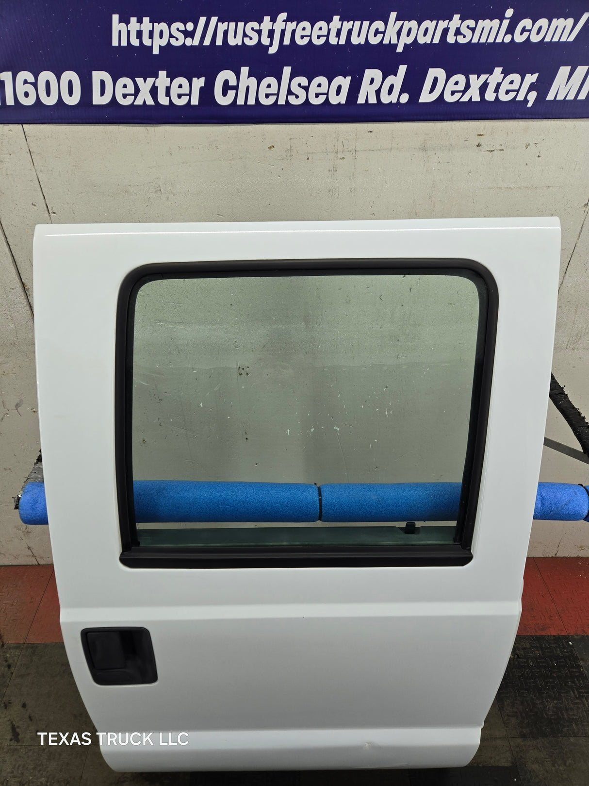 1999-2016 Ford Super Duty F250 F350 F450 F550 RH Crew Cab Passenger Side Rear Door